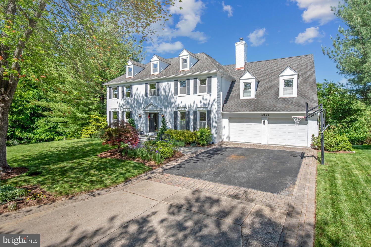 FOX HILLS - Residential