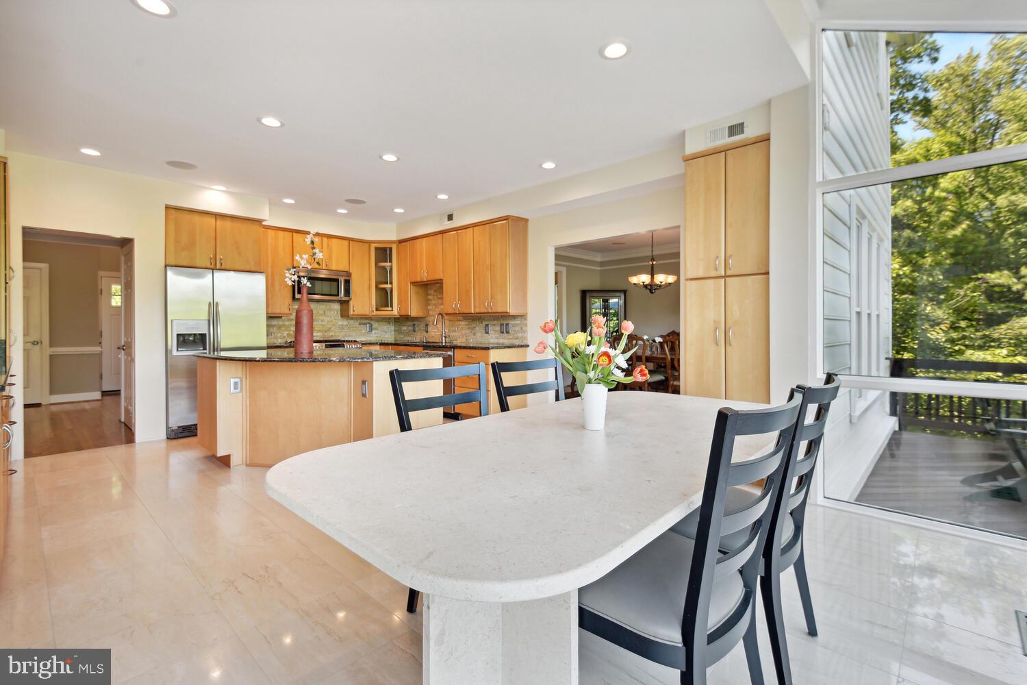 FOX HILLS - Residential