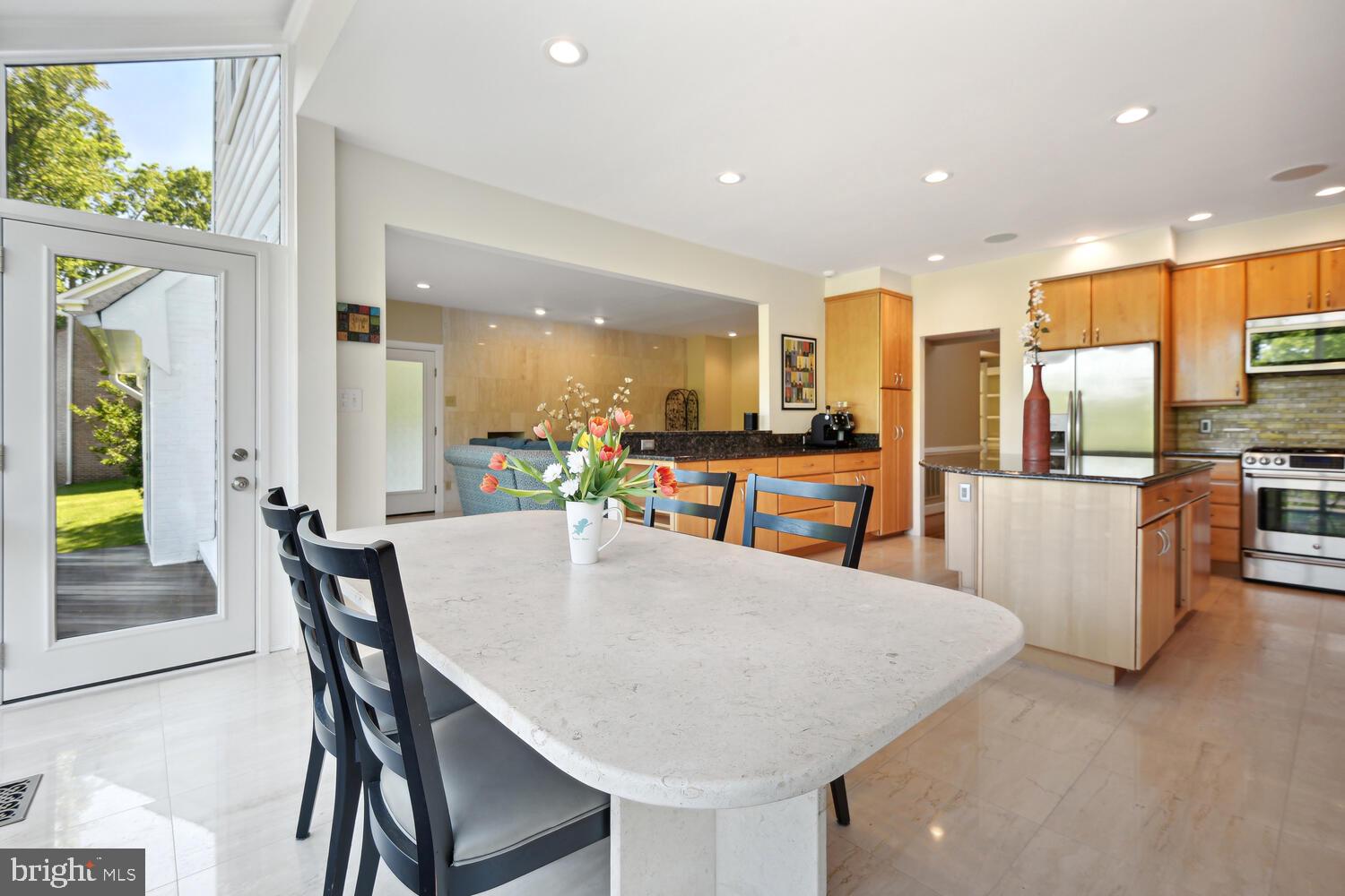 FOX HILLS - Residential