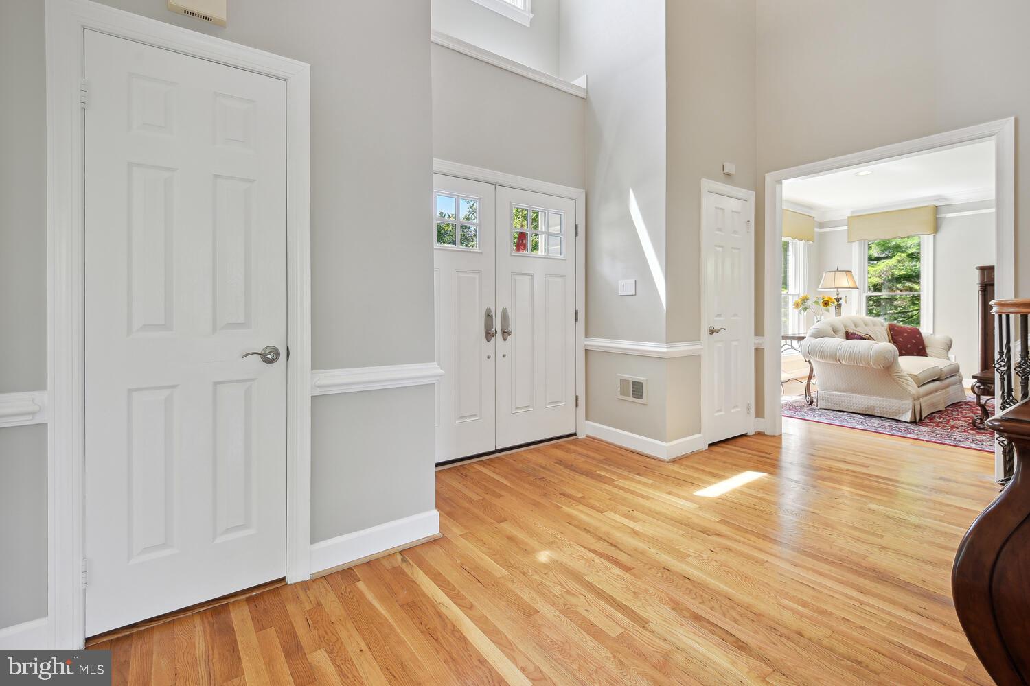 FOX HILLS - Residential