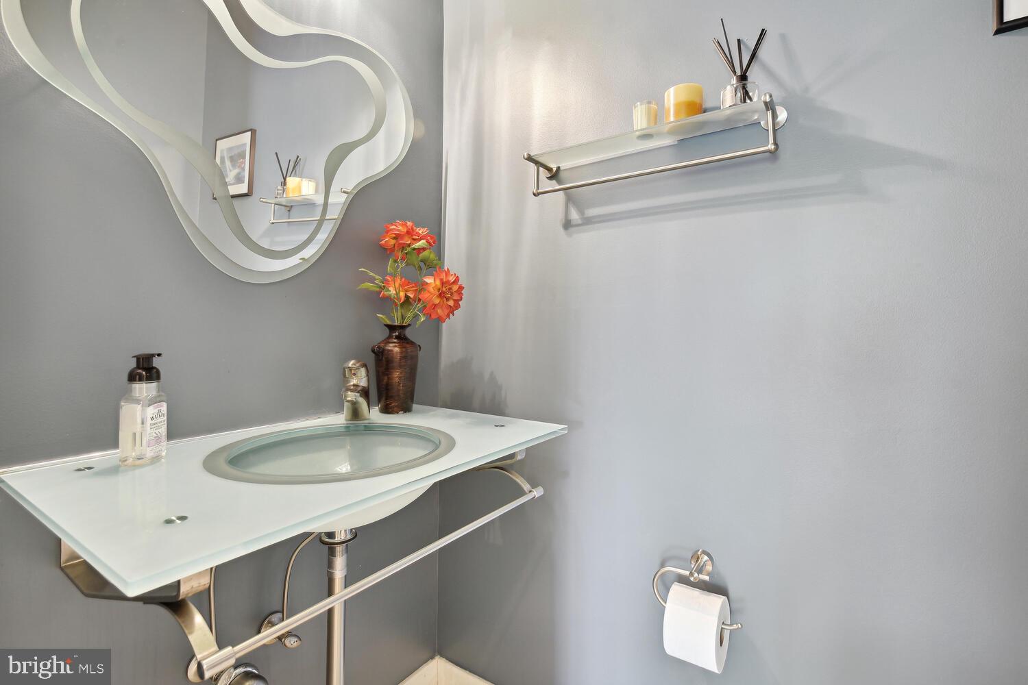 FOX HILLS - Residential