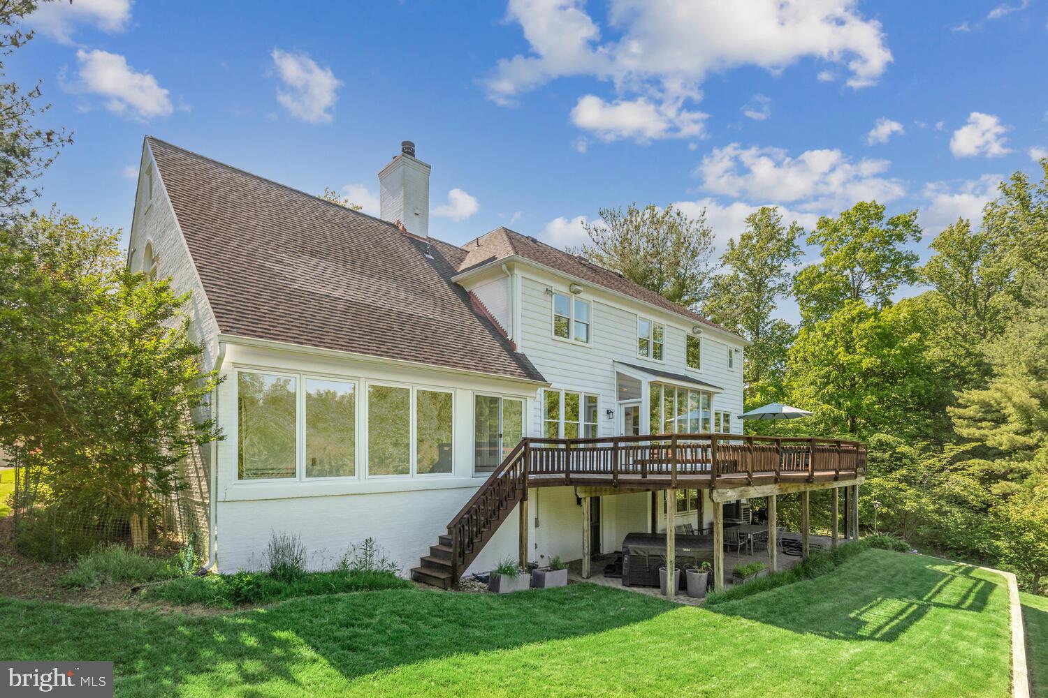 FOX HILLS - Residential