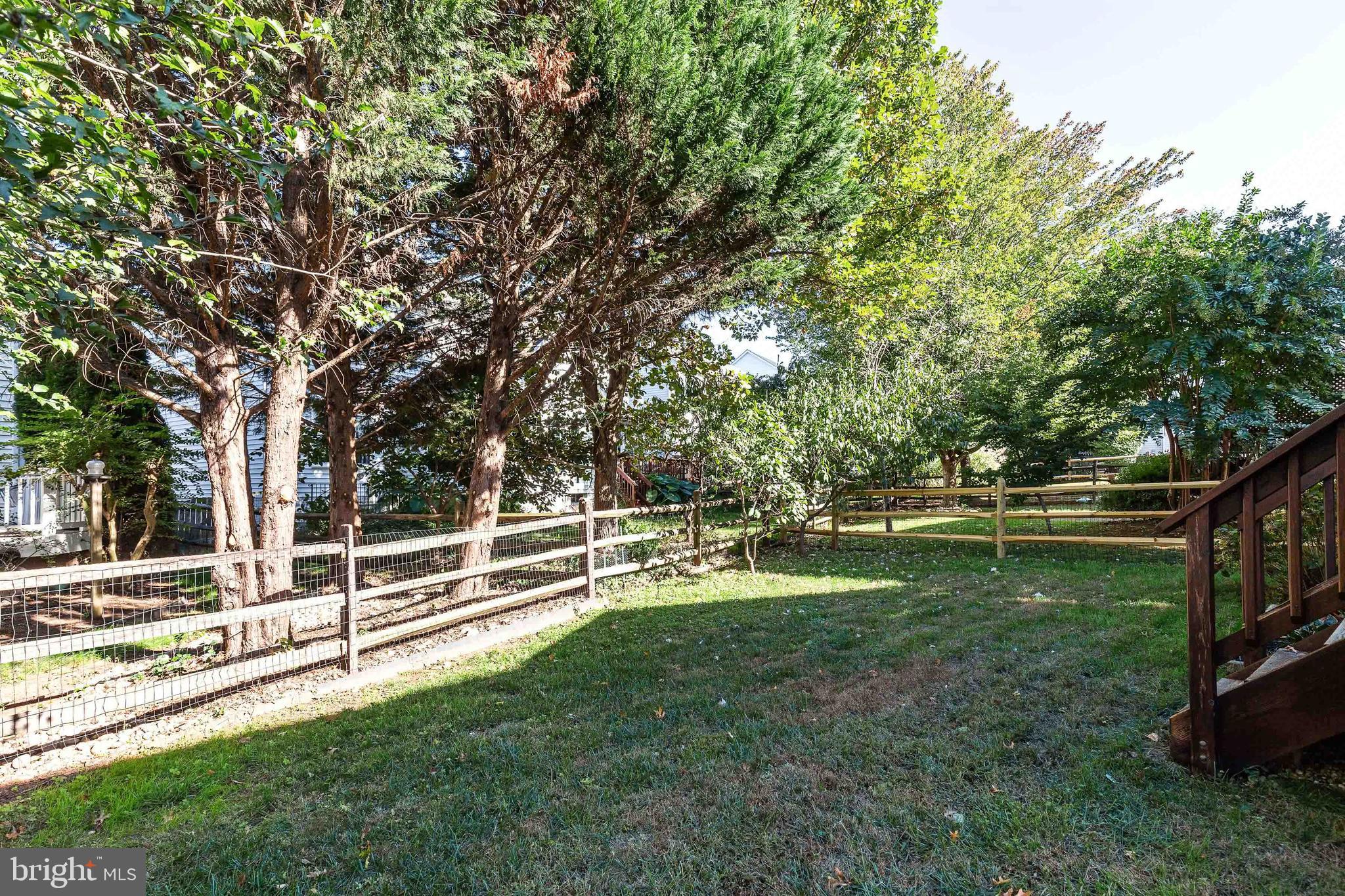 VIRGINIA OAKS - Residential