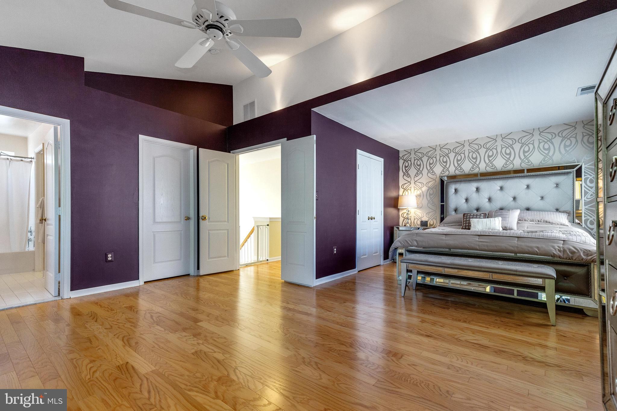 VIRGINIA OAKS - Residential