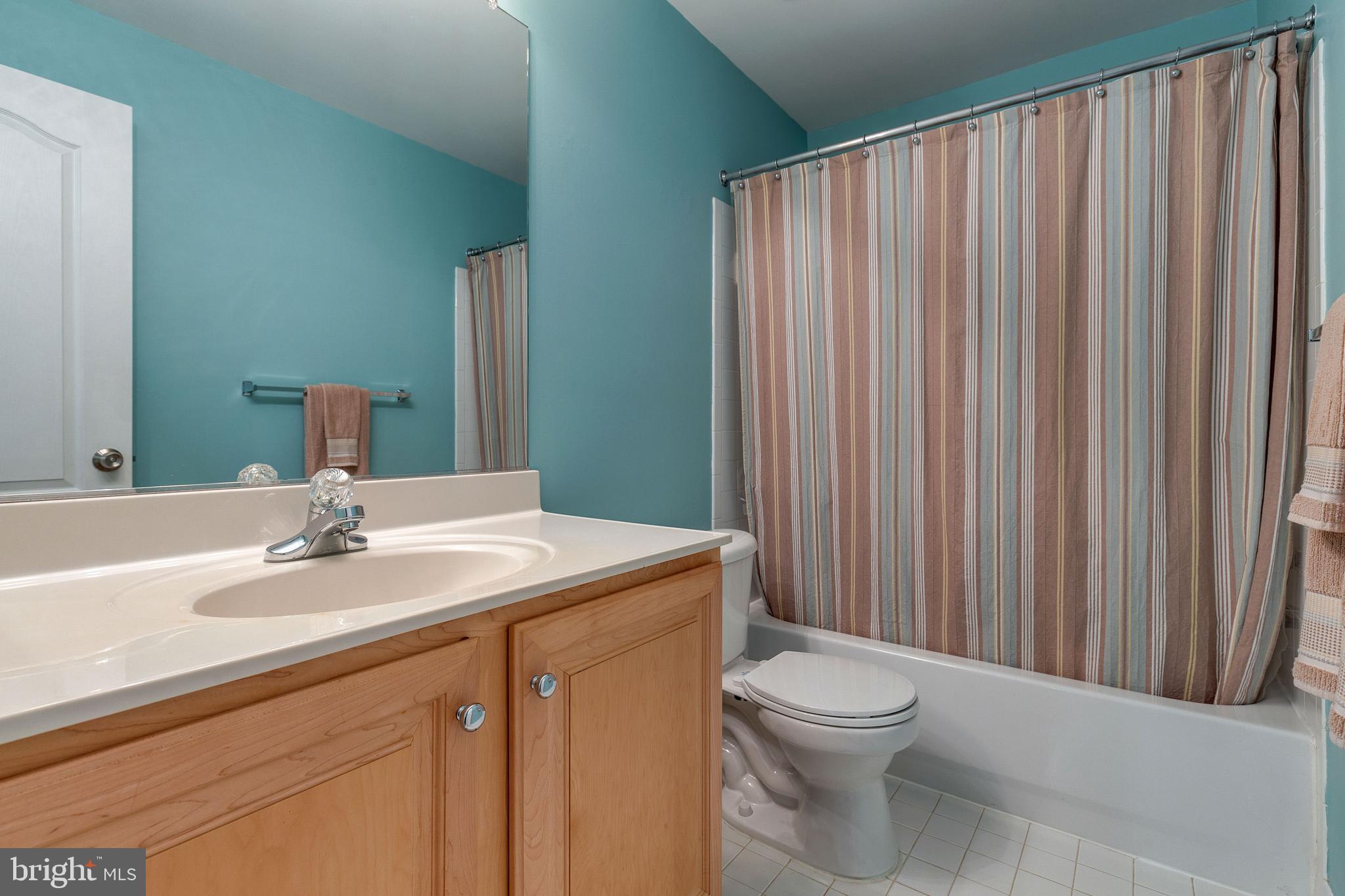 VIRGINIA OAKS - Residential