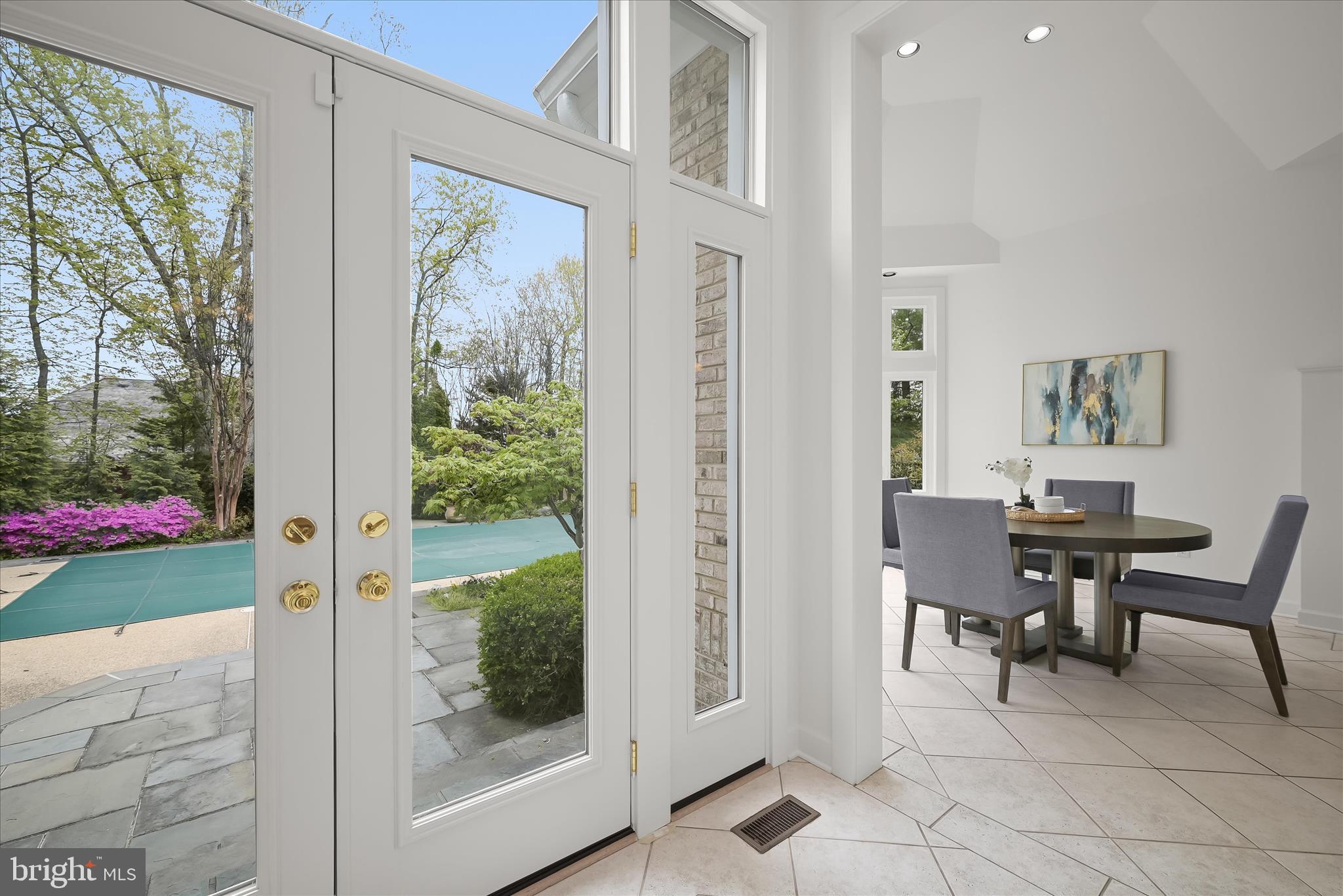 AVENEL - Residential