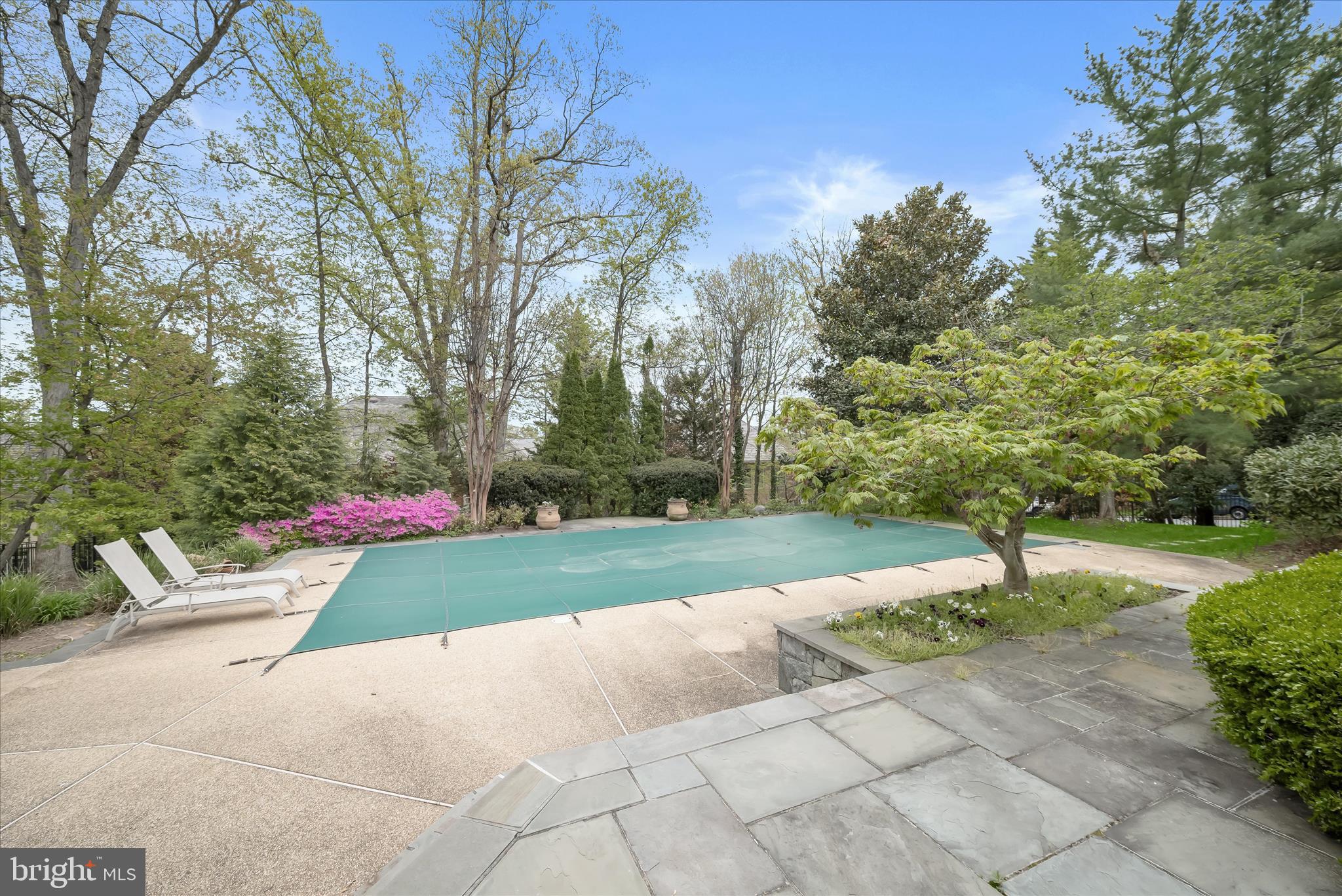 AVENEL - Residential