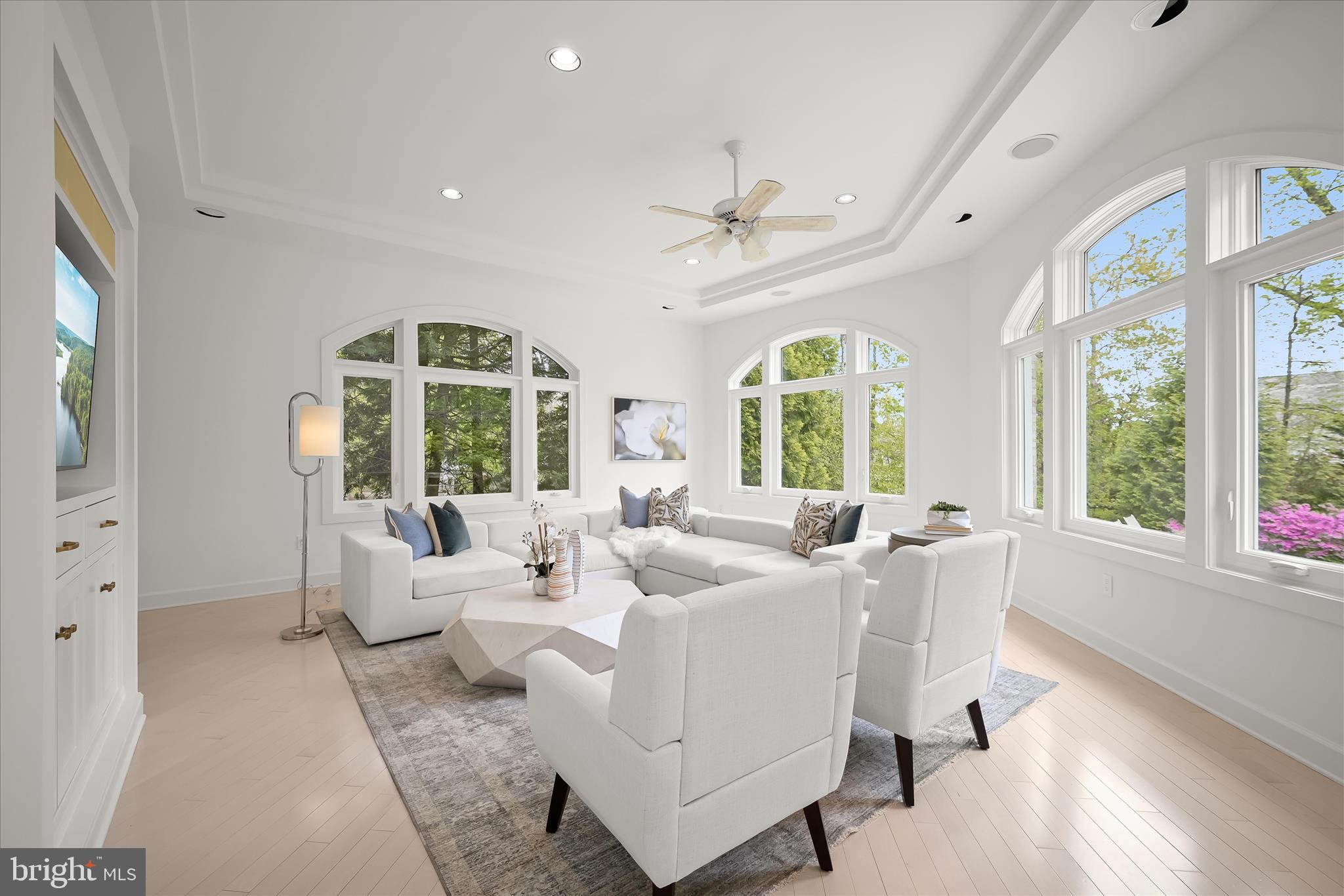 AVENEL - Residential