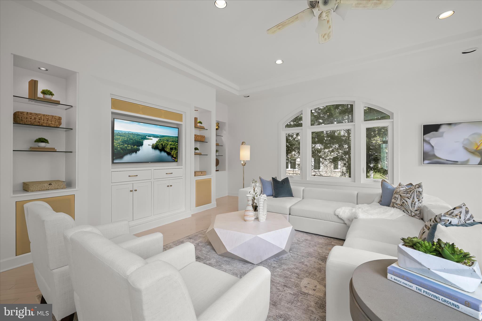 AVENEL - Residential