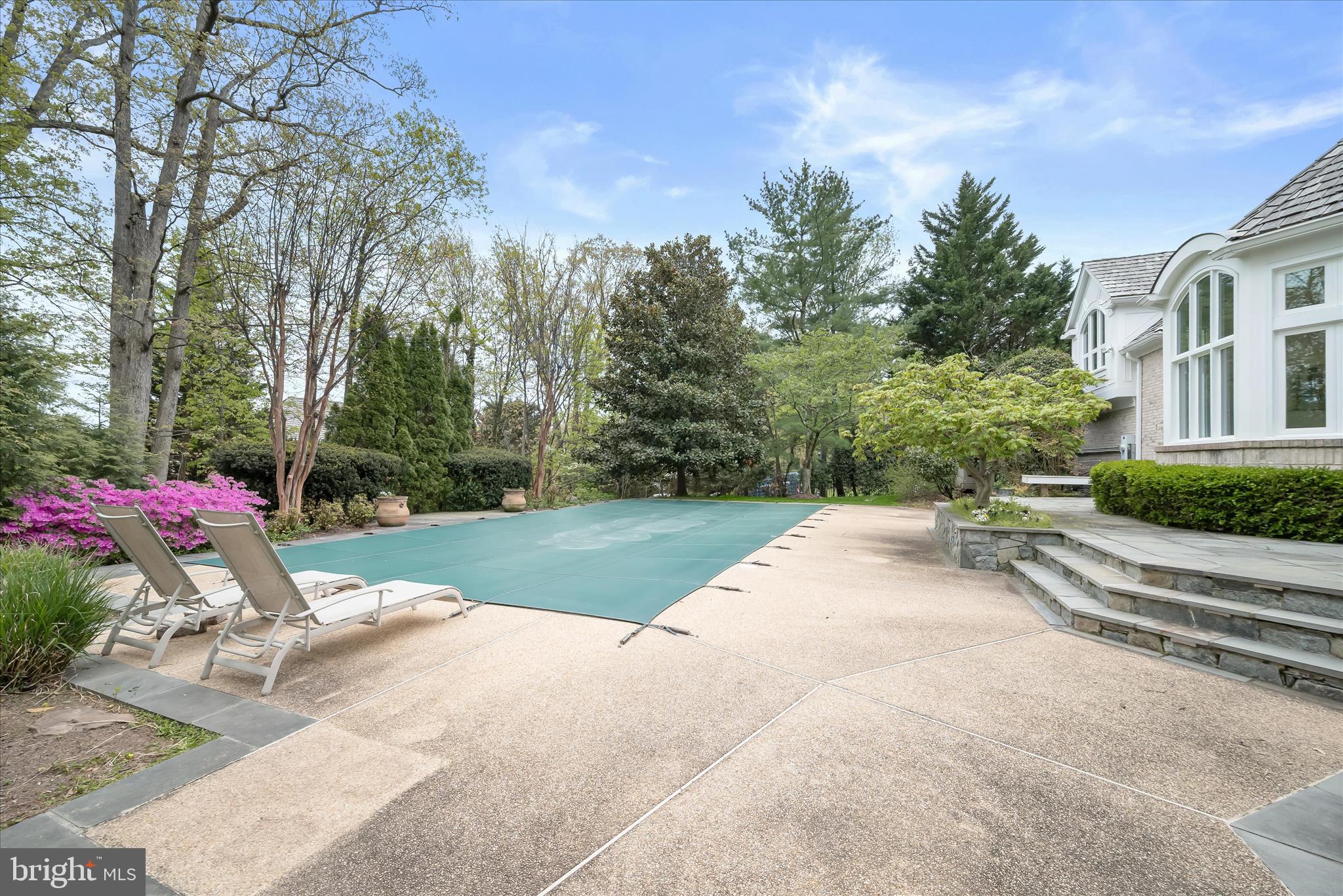 AVENEL - Residential