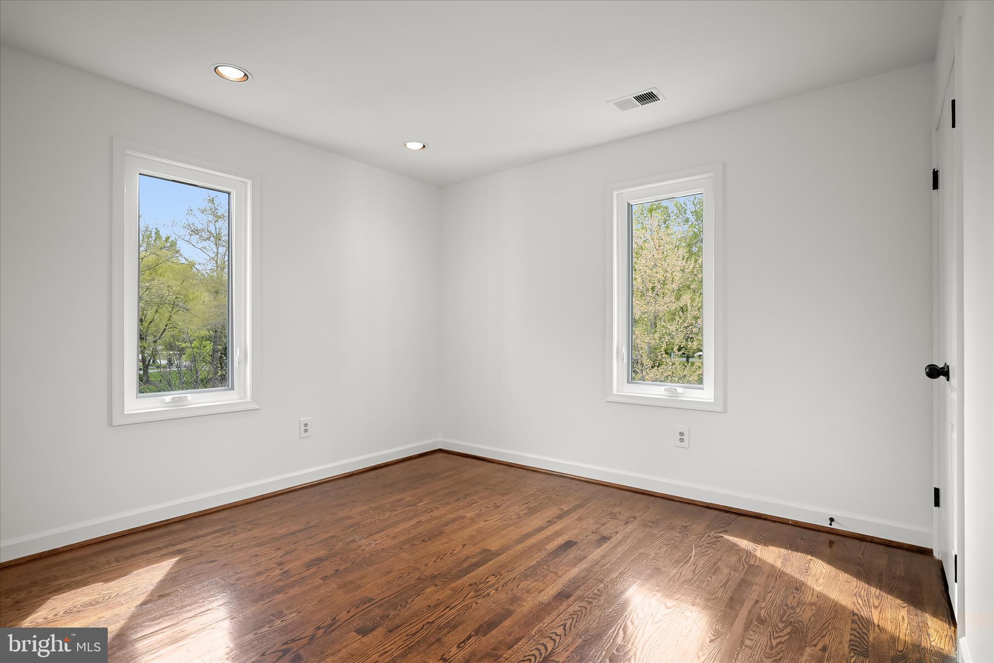 AVENEL - Residential