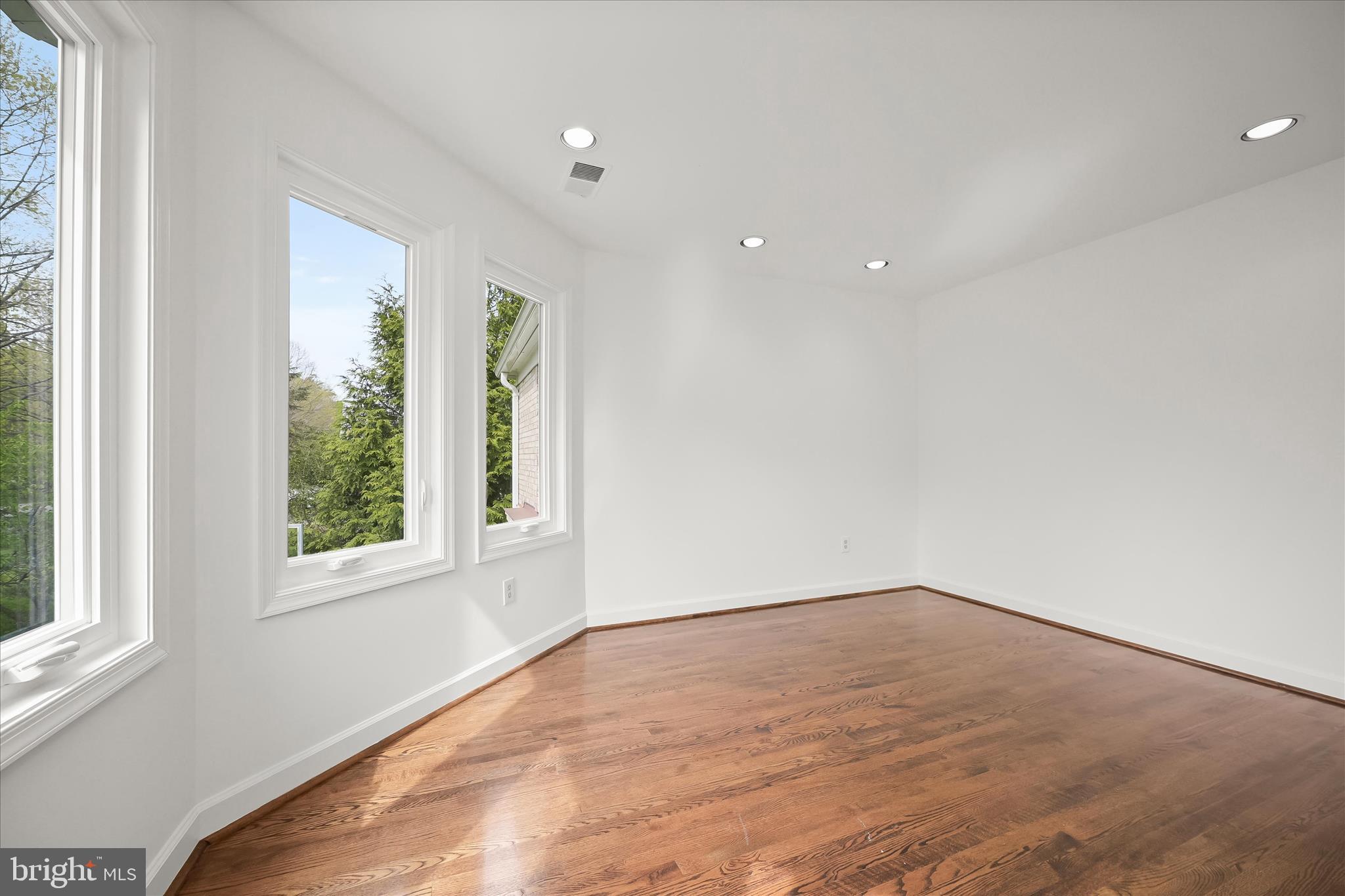 AVENEL - Residential