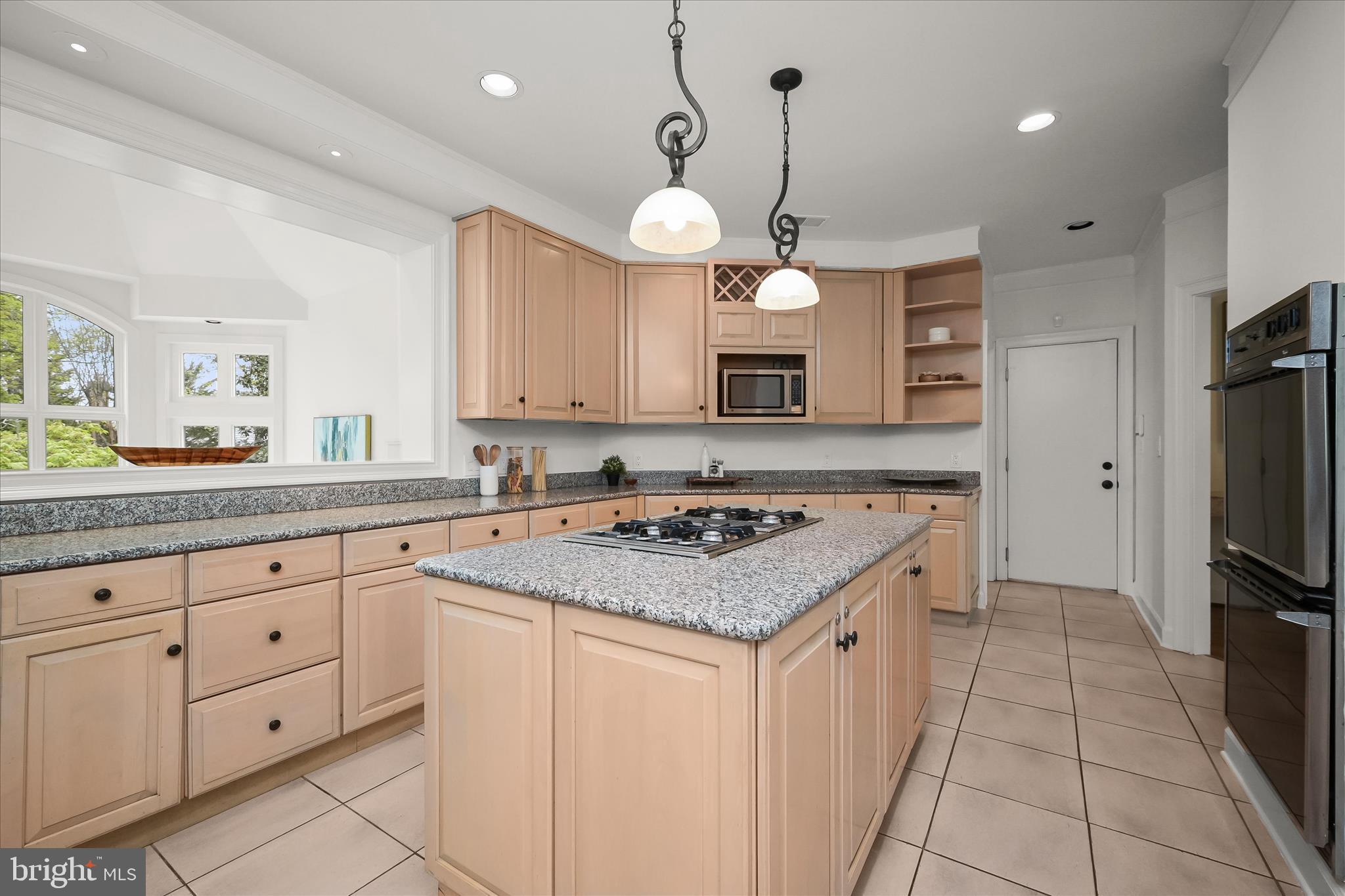 AVENEL - Residential