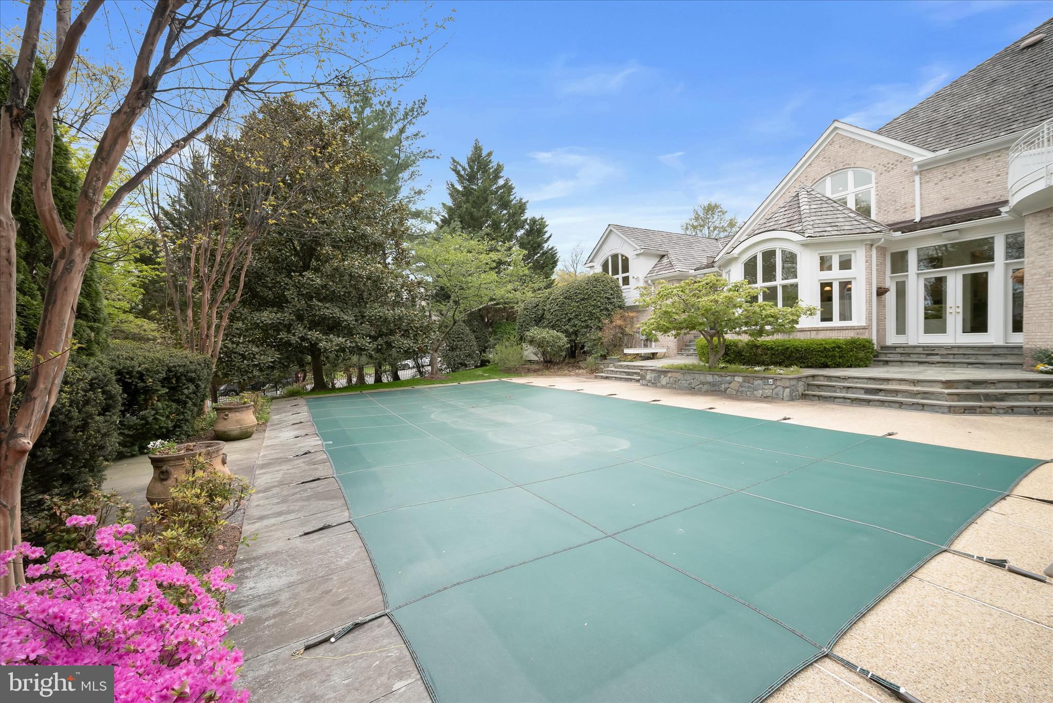 AVENEL - Residential