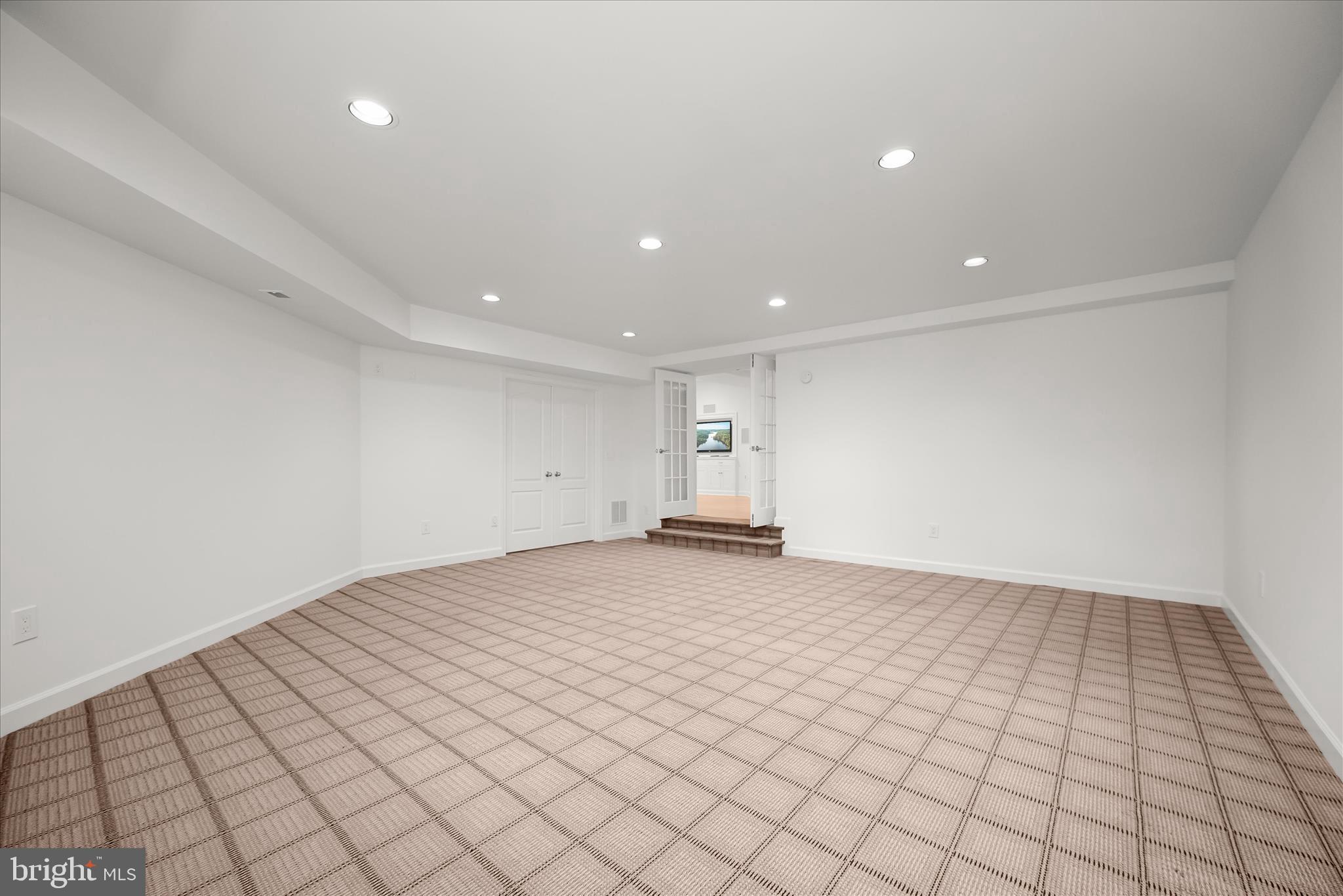 AVENEL - Residential