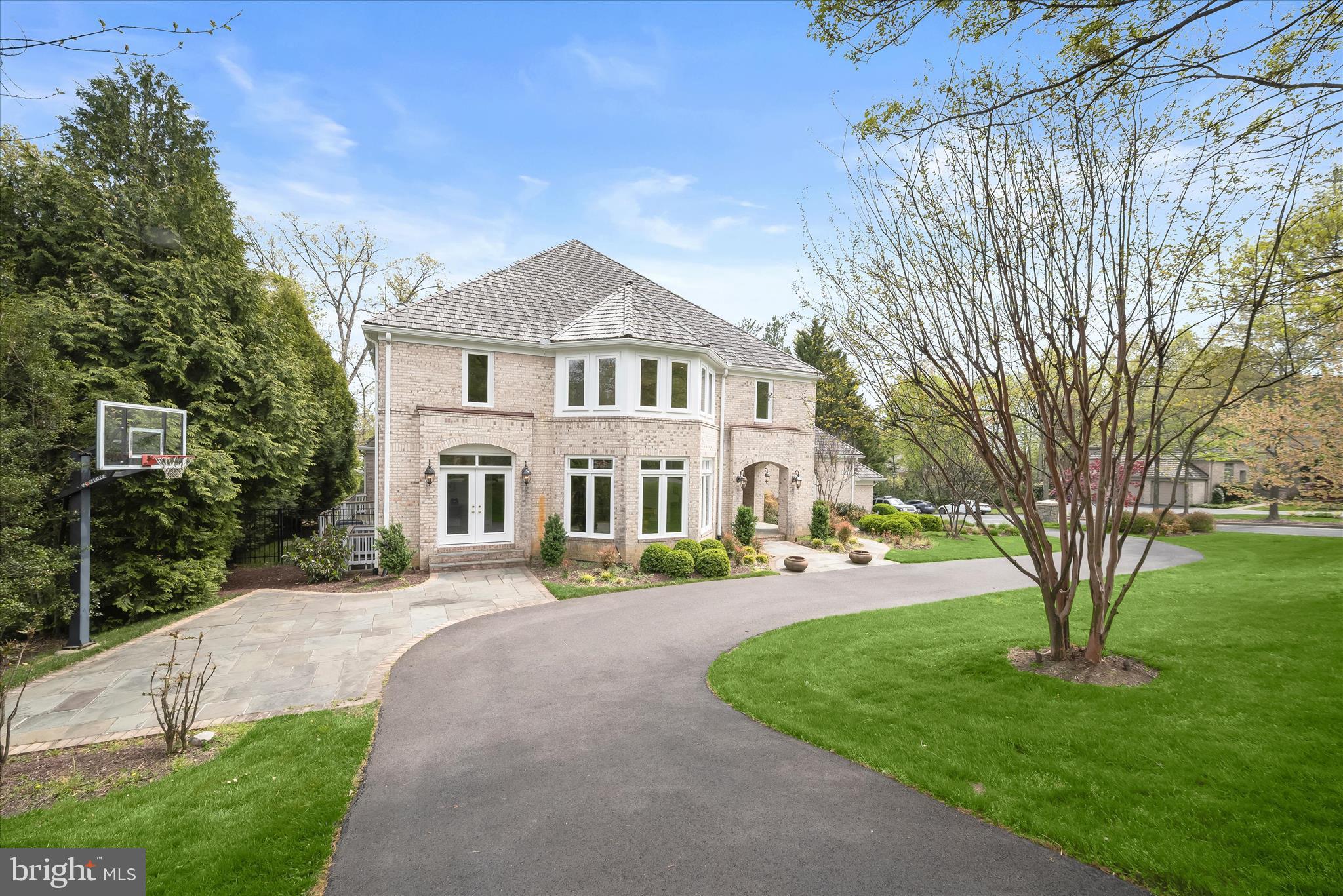 AVENEL - Residential