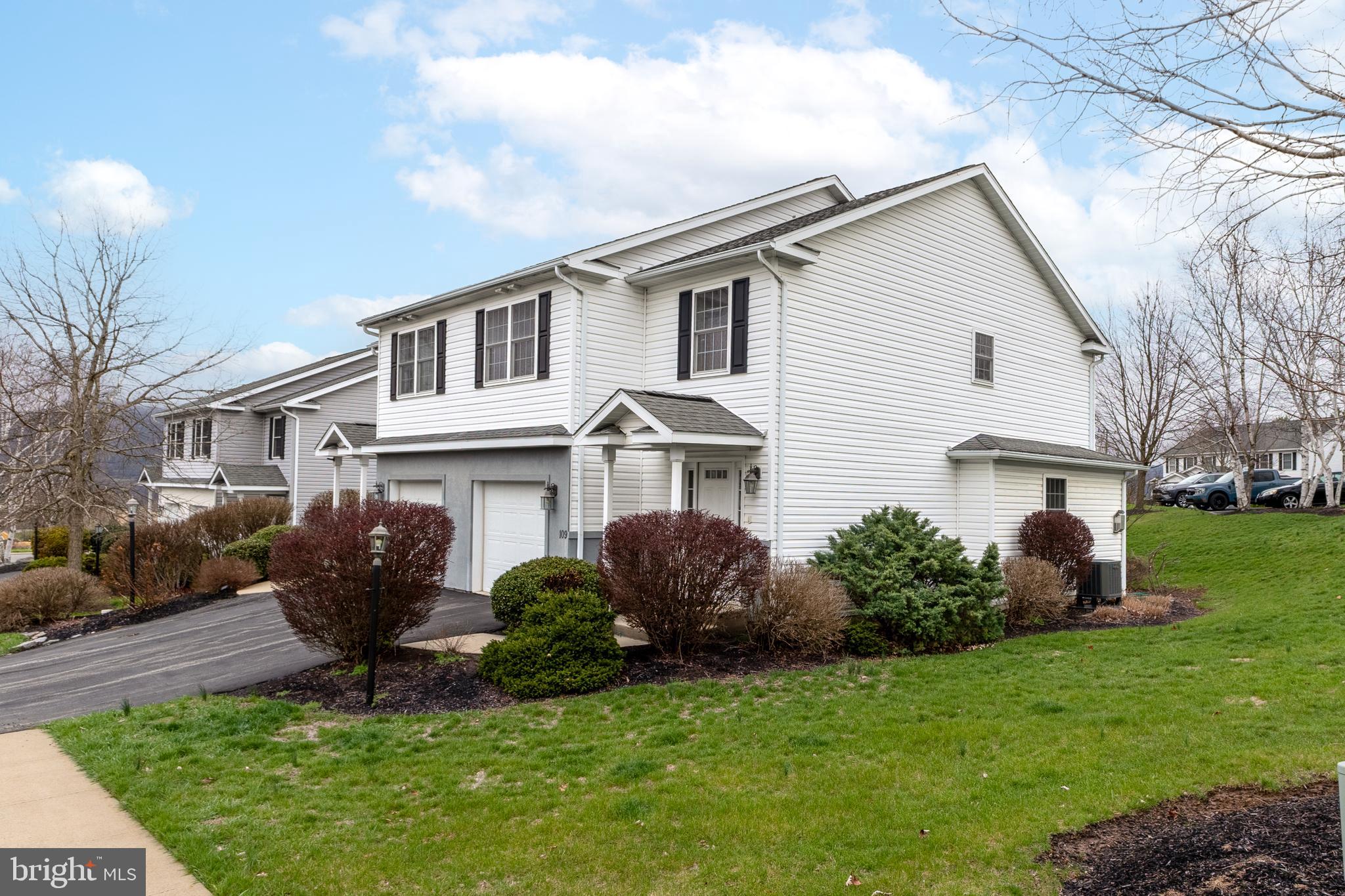 SKYVIEW TERRACE - Residential