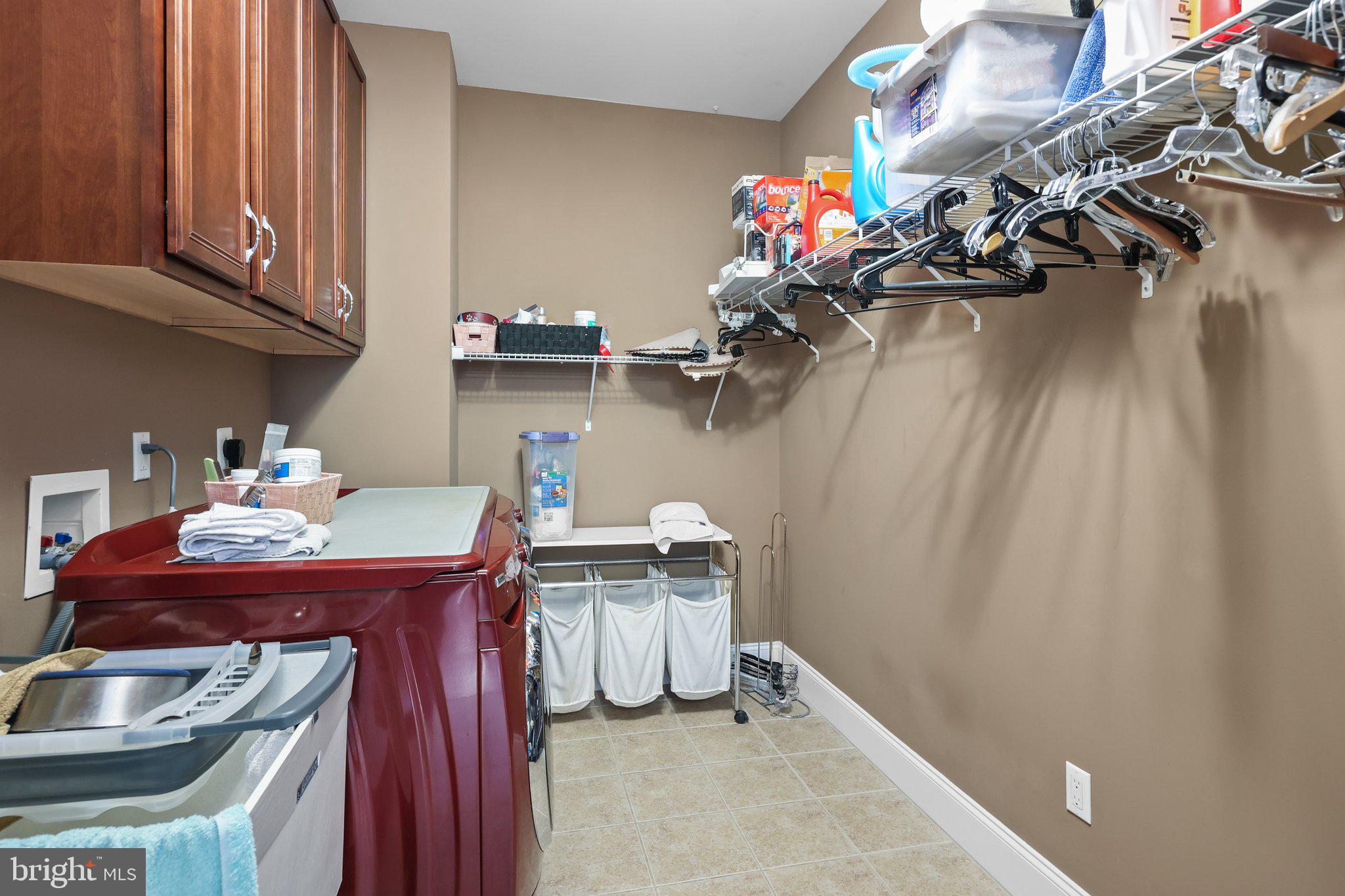 ESTATES AT HILLTOWN - Residential