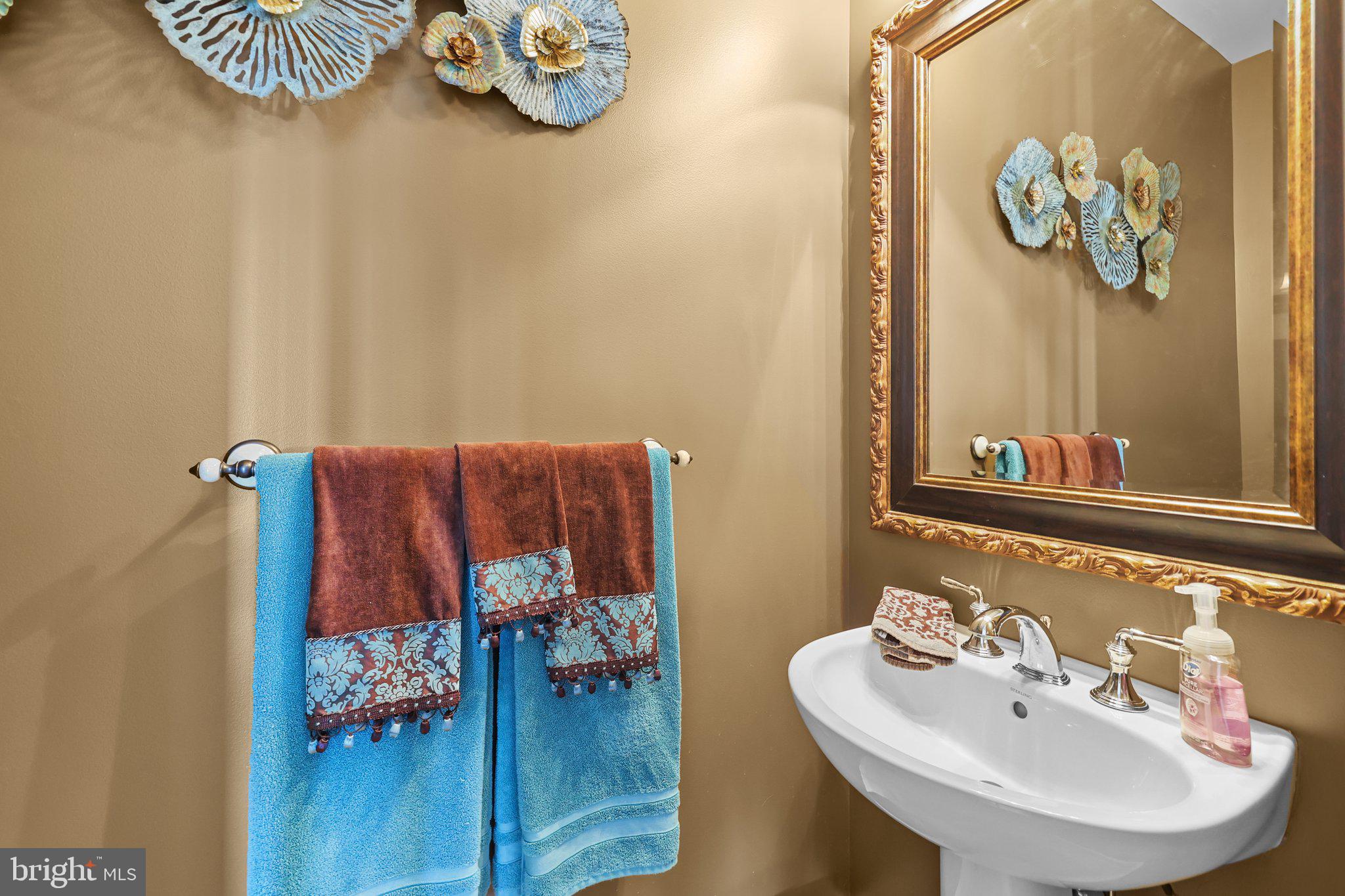 ESTATES AT HILLTOWN - Residential