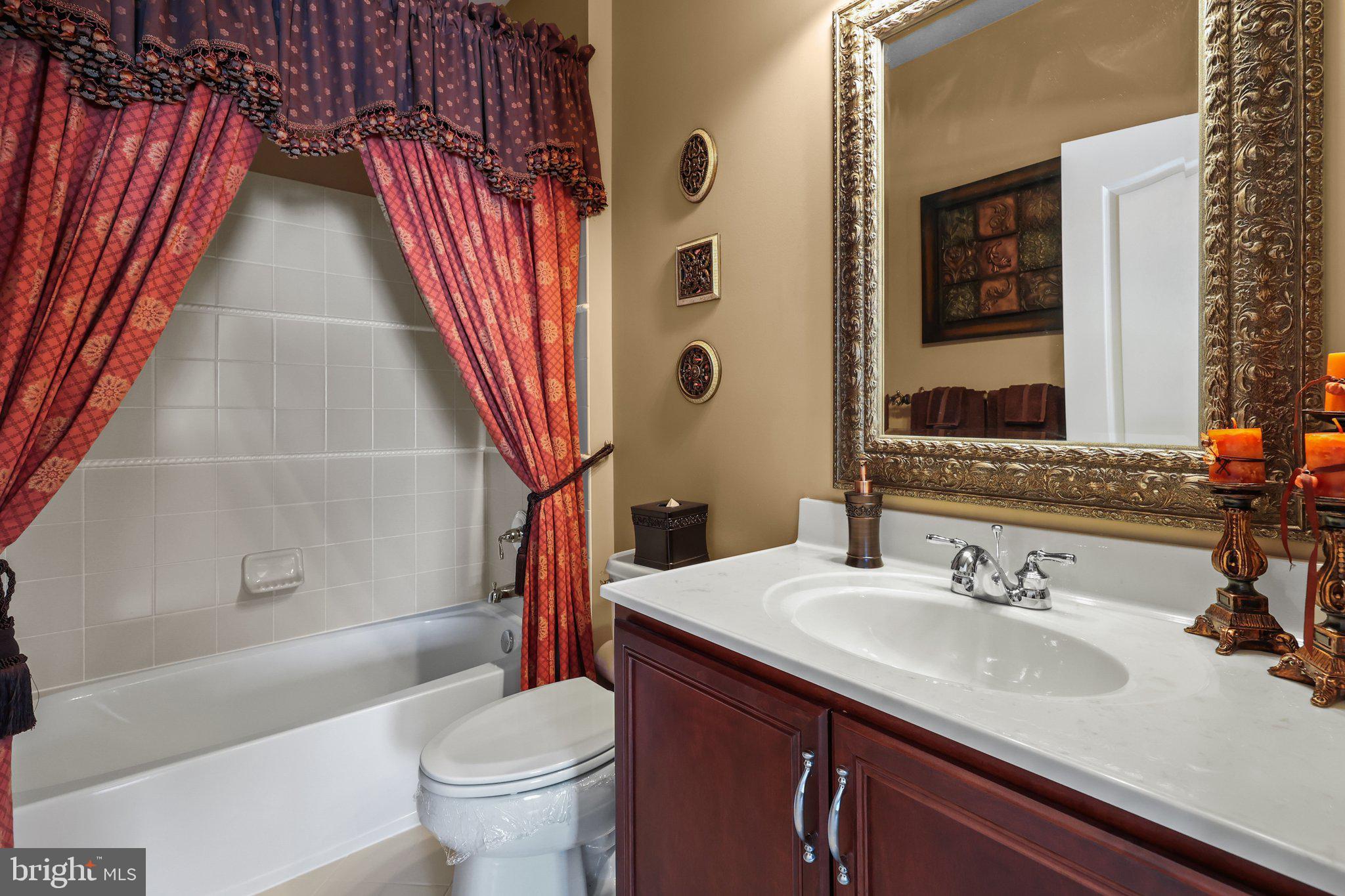 ESTATES AT HILLTOWN - Residential