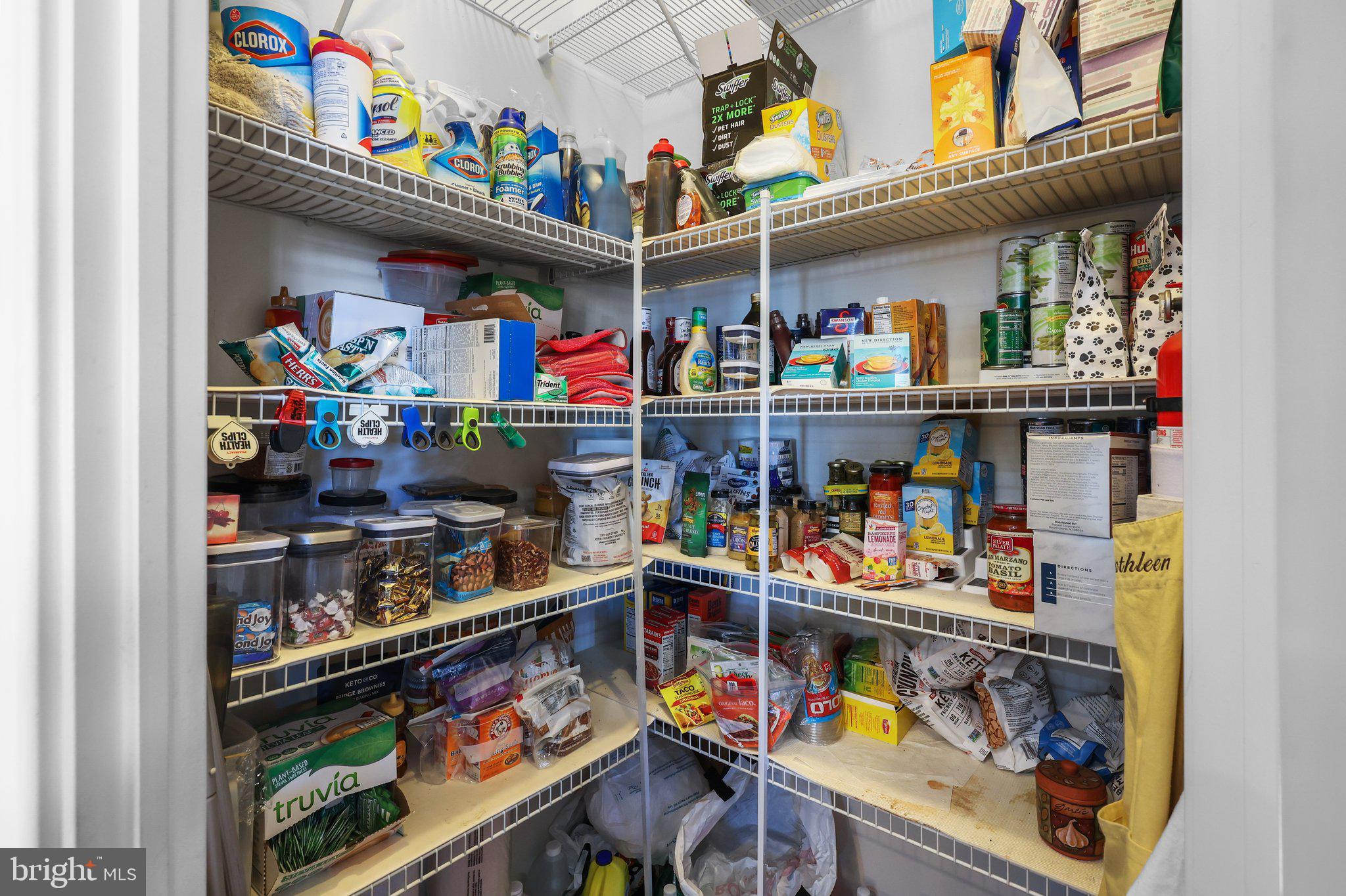 ESTATES AT HILLTOWN - Residential