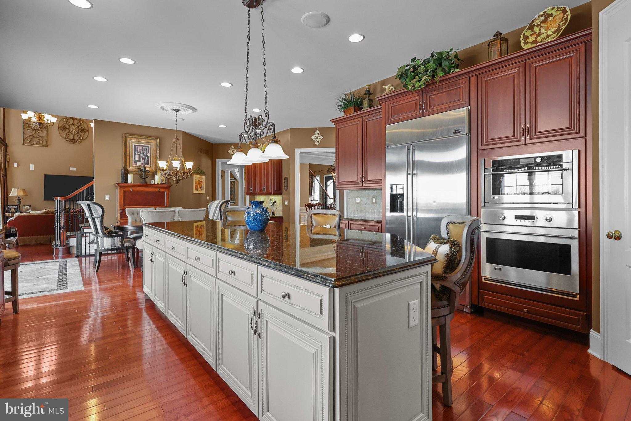 ESTATES AT HILLTOWN - Residential