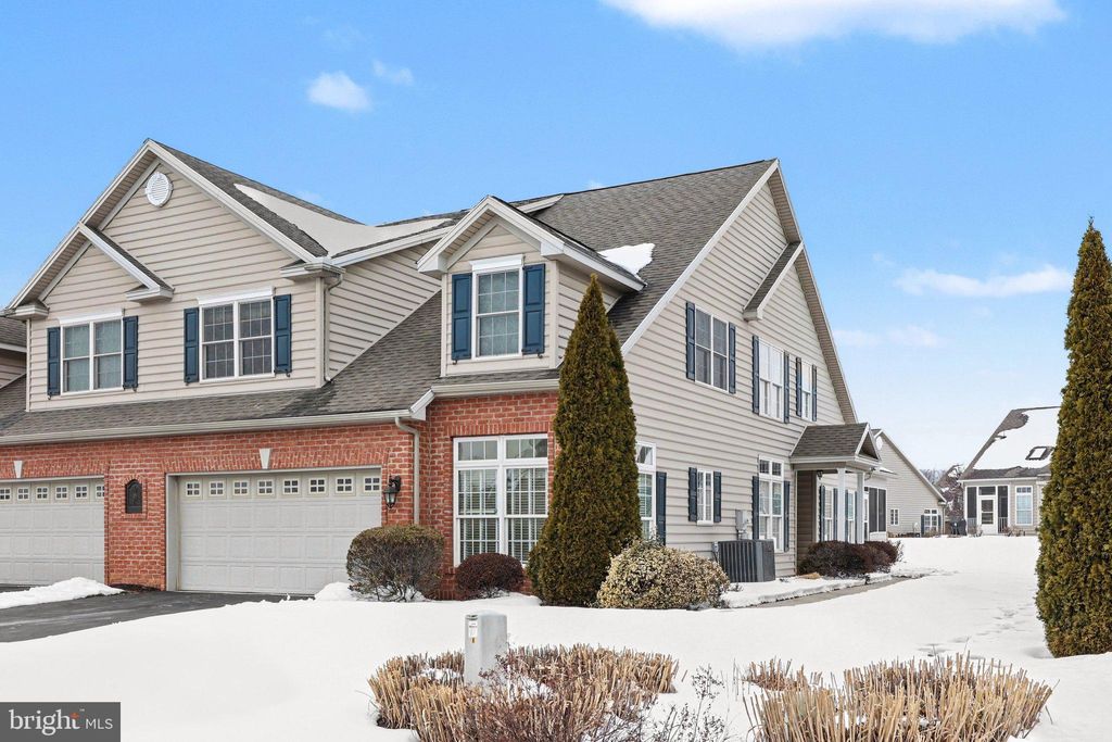 Photo of 5445 Rivendale Blvd, MECHANICSBURG, PA 17050 (MLS # PACB2050460)