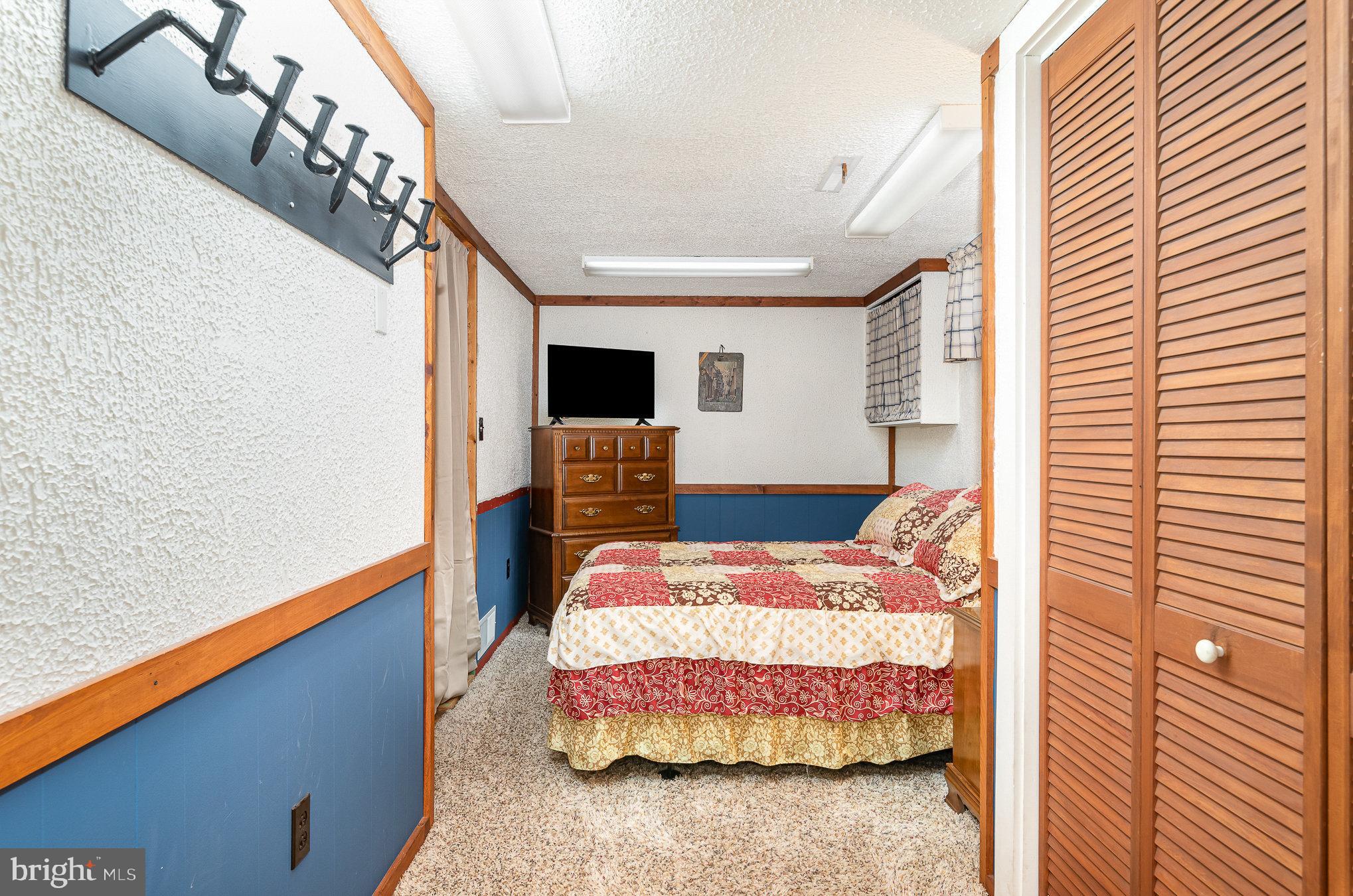 FAIRVIEW PARK - Residential