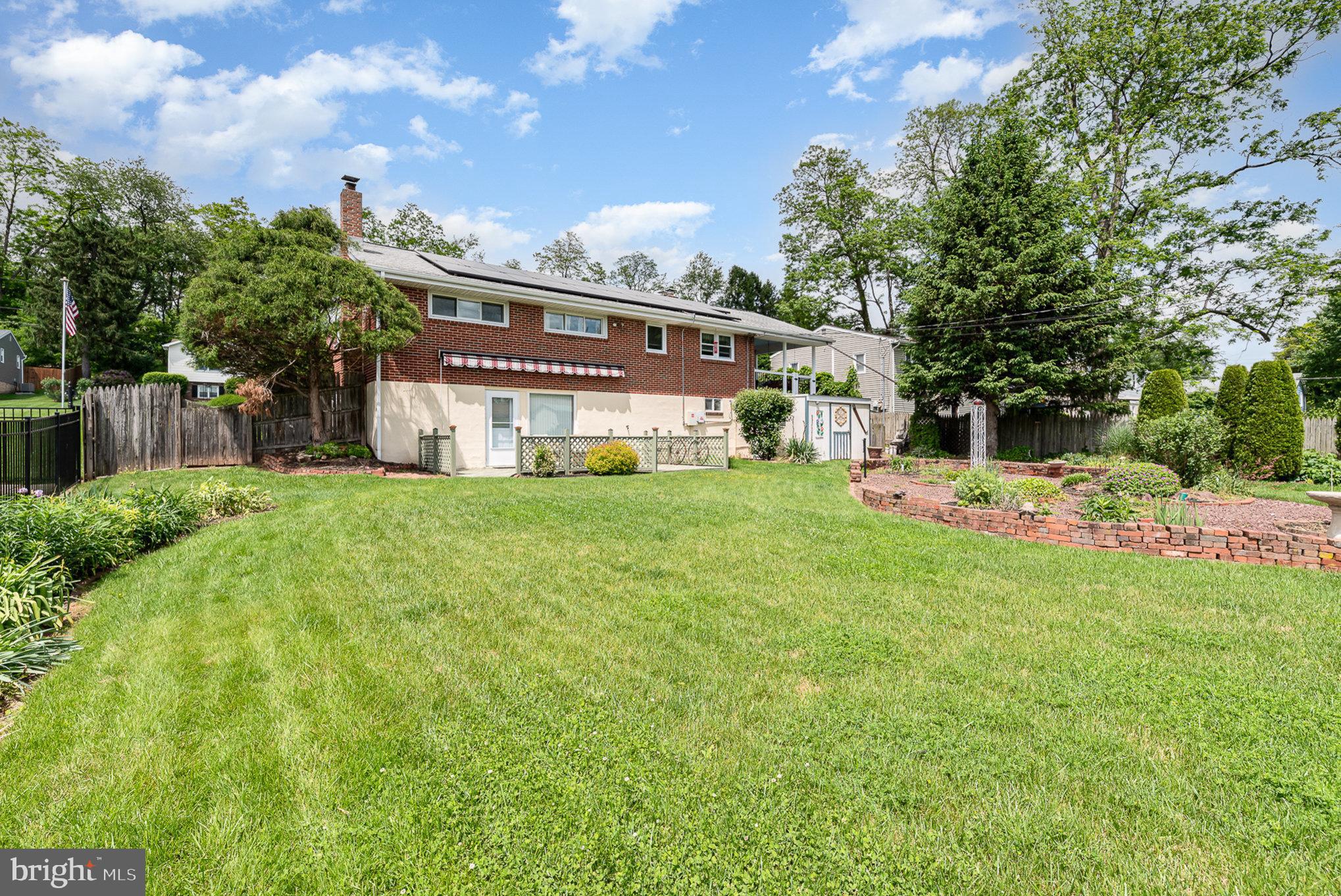 FAIRVIEW PARK - Residential
