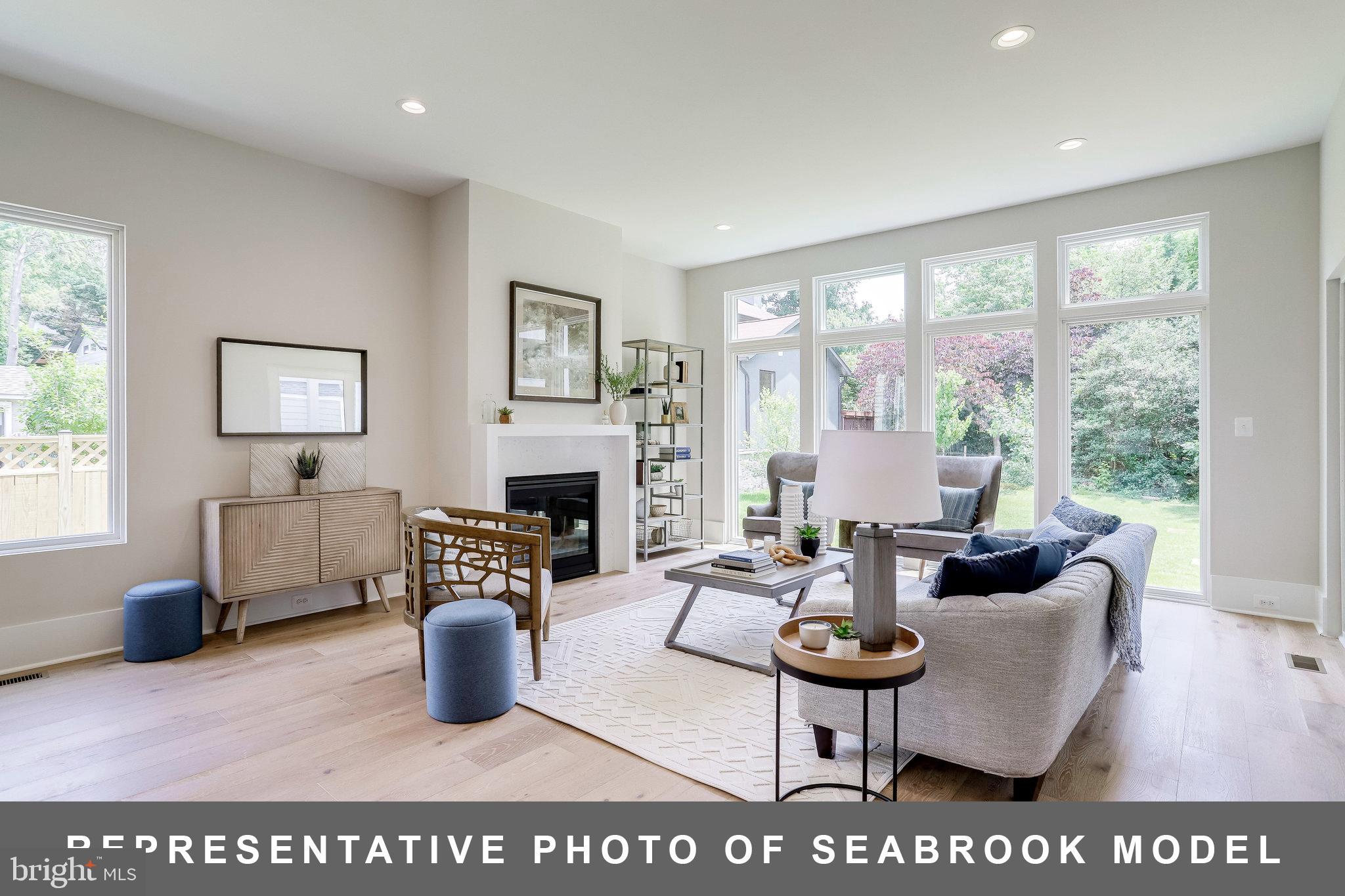 ADDISON HEIGHTS - Residential