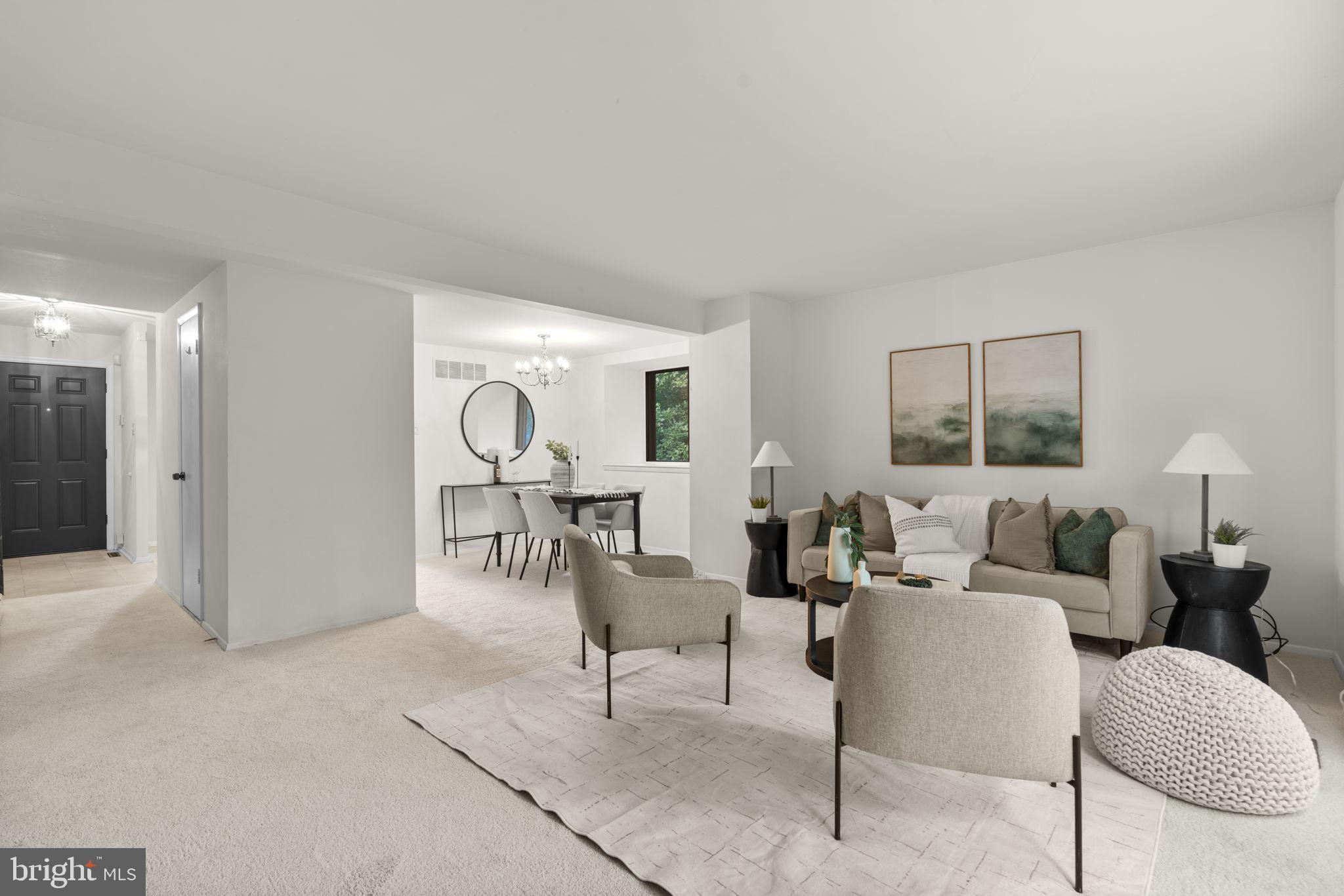 7363 HICKORY LOG CIRCLE