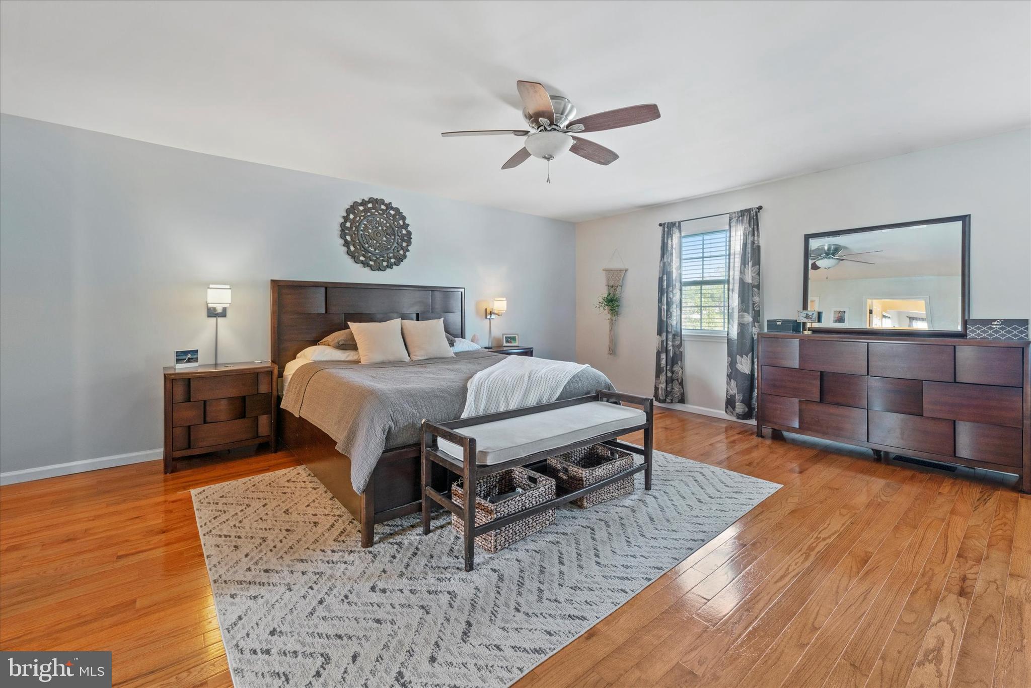 WHITFORD HILL - Residential