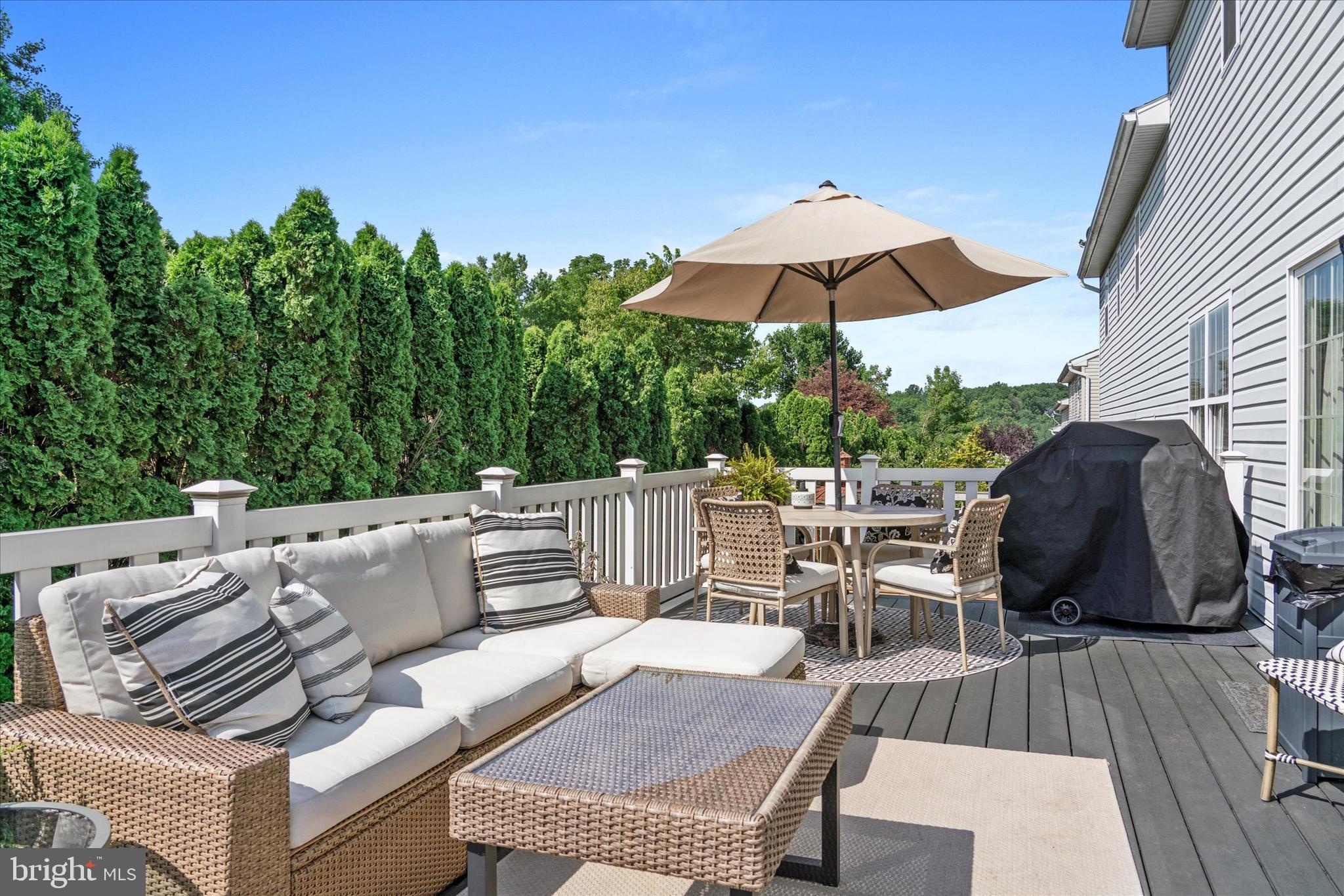 WHITFORD HILL - Residential