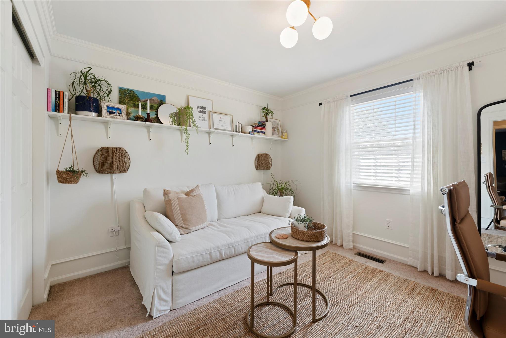 WHITFORD HILL - Residential