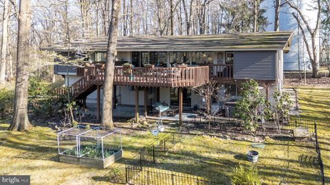 Photo of 30 Forge Mountain Drive, PHOENIXVILLE, PA 19460 (MLS # PACT2121798)