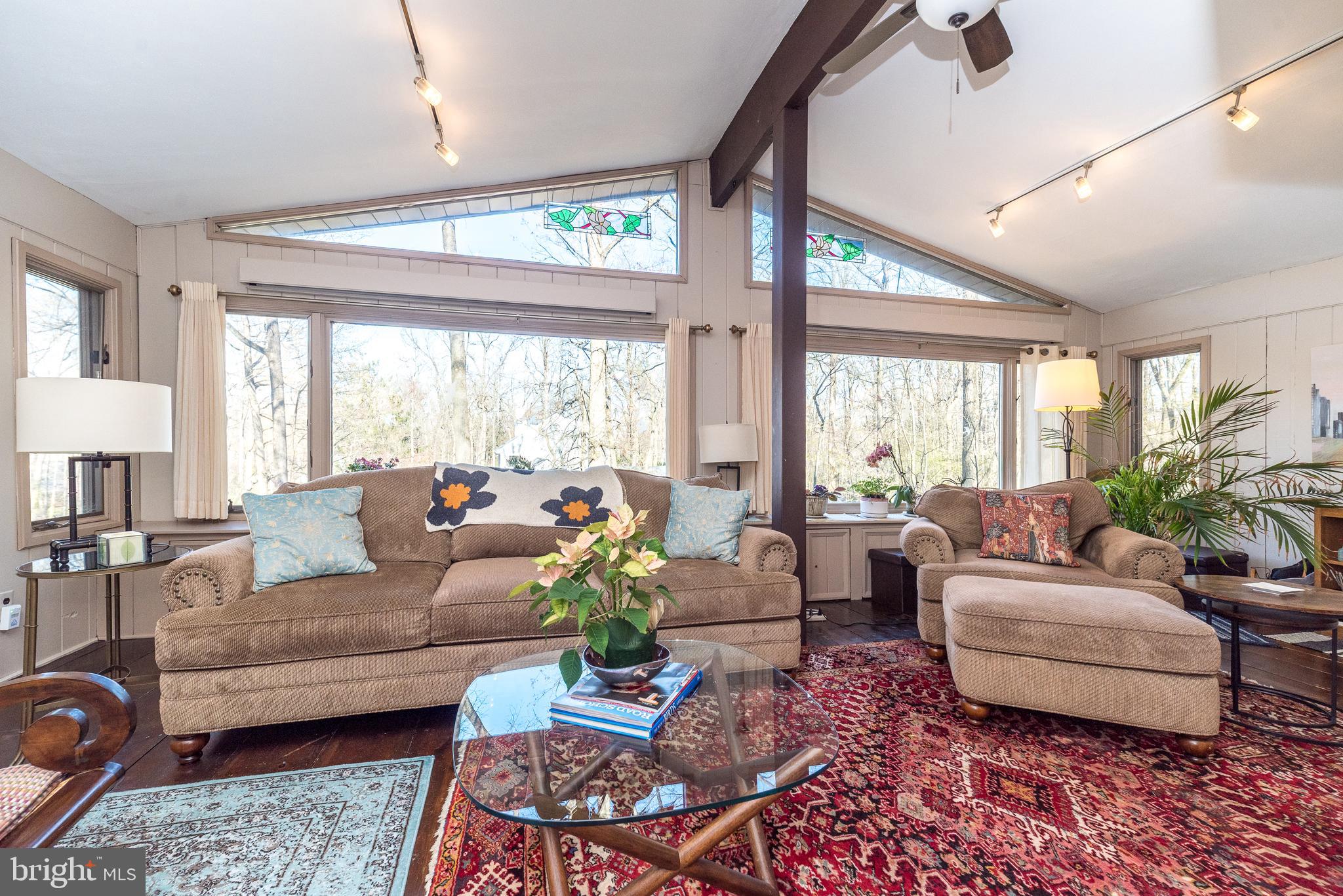 VALLEY FORGE MTN - Residential