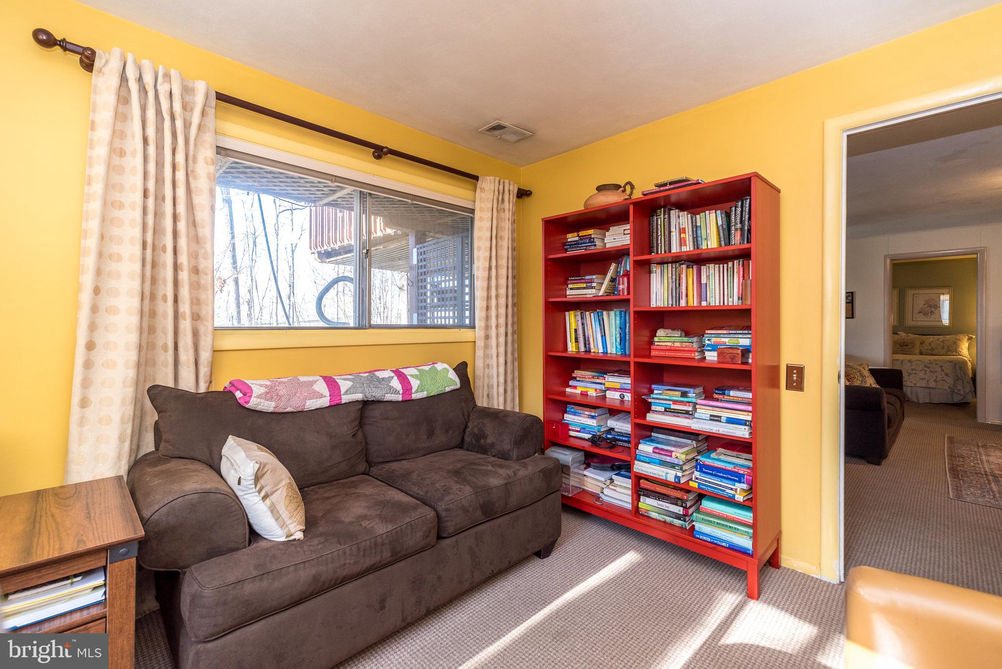 VALLEY FORGE MTN - Residential