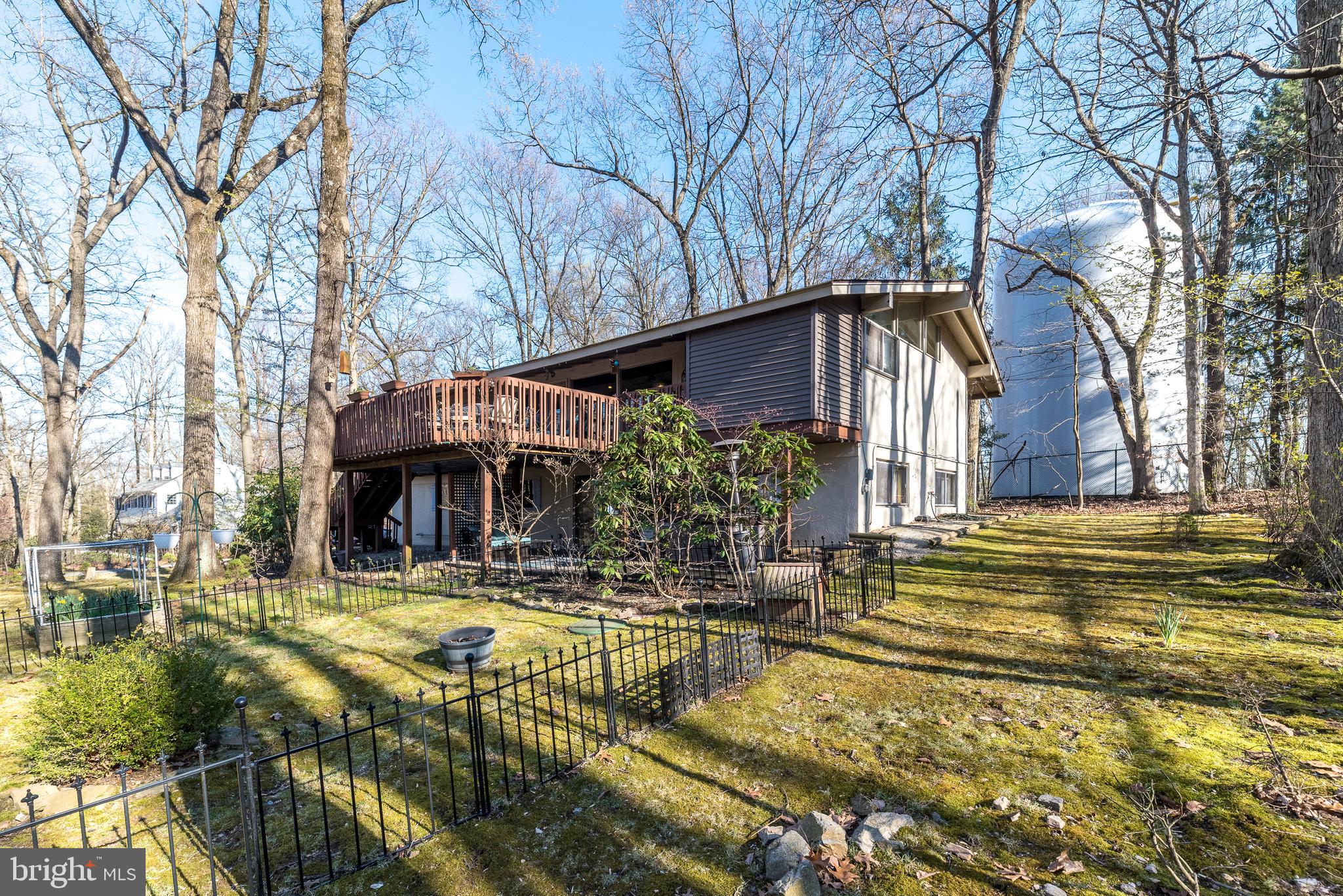 VALLEY FORGE MTN - Residential