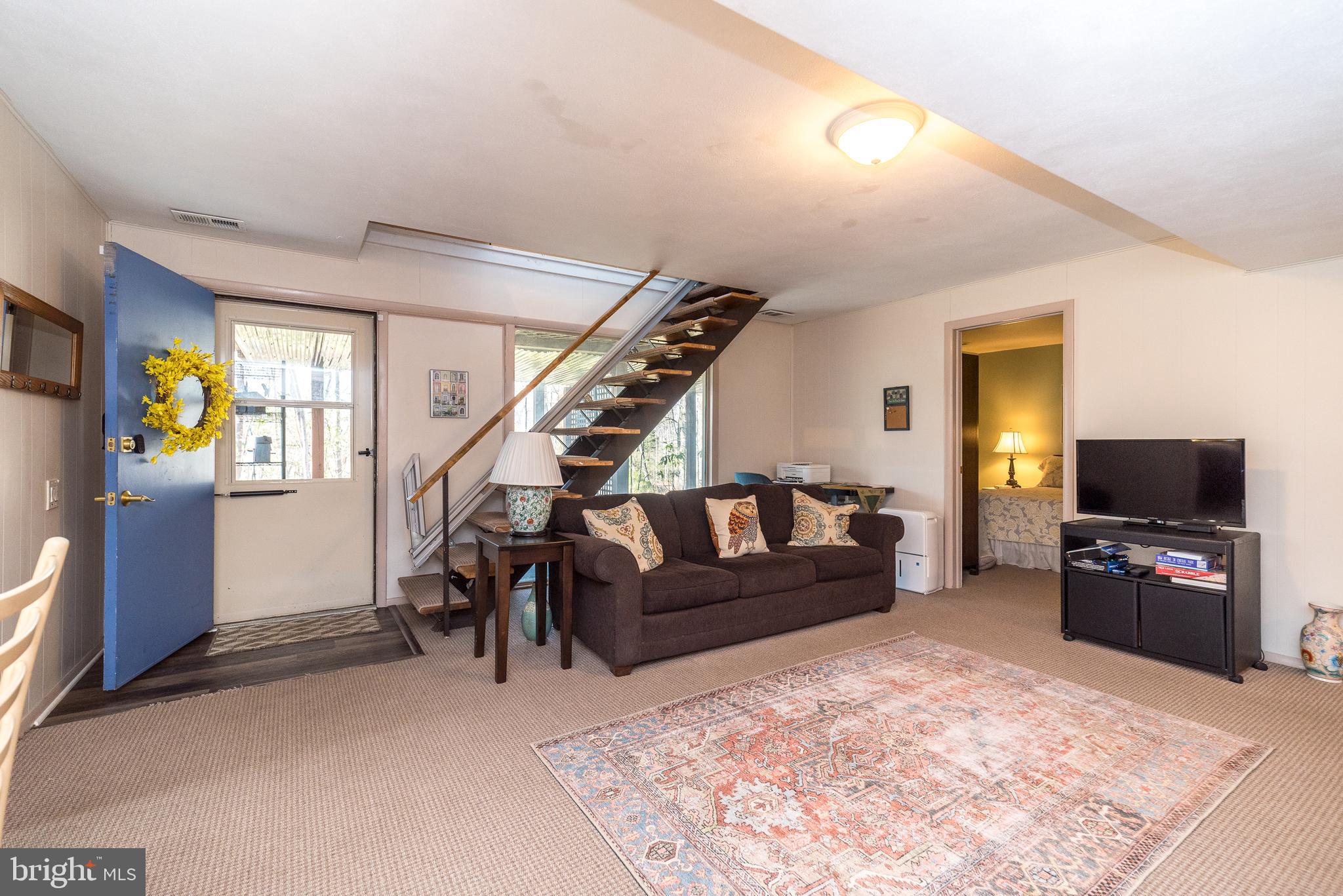 VALLEY FORGE MTN - Residential