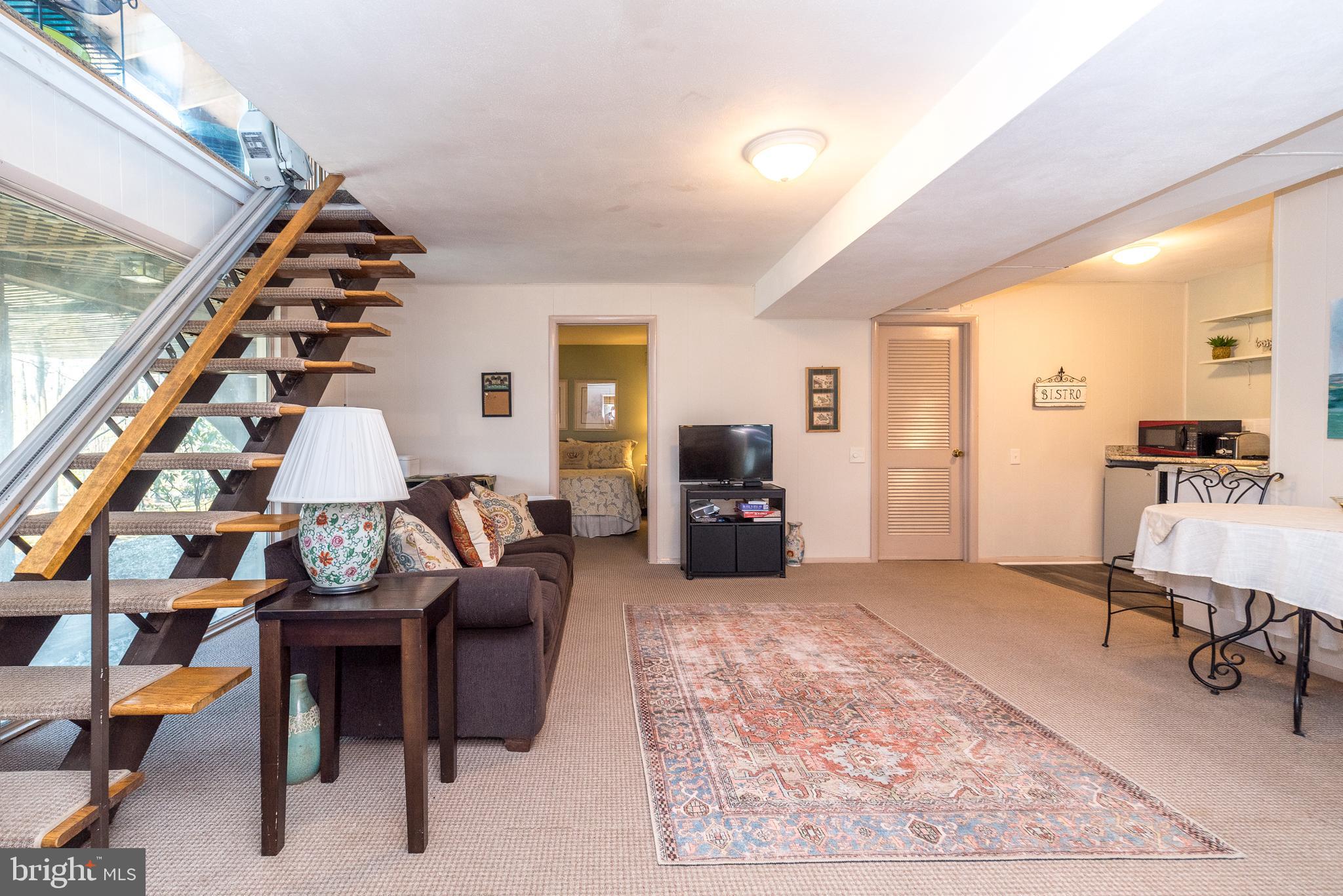 VALLEY FORGE MTN - Residential