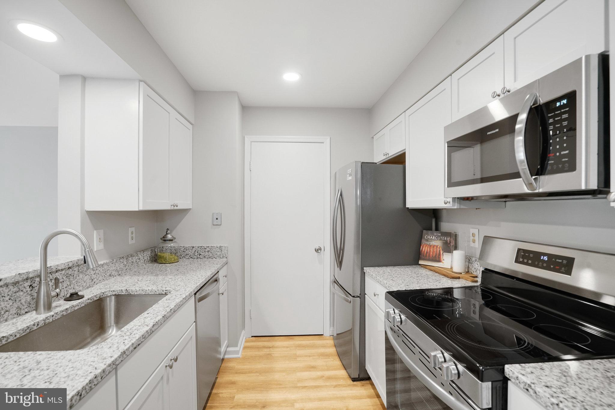 LAFAYETTE FOREST - Residential