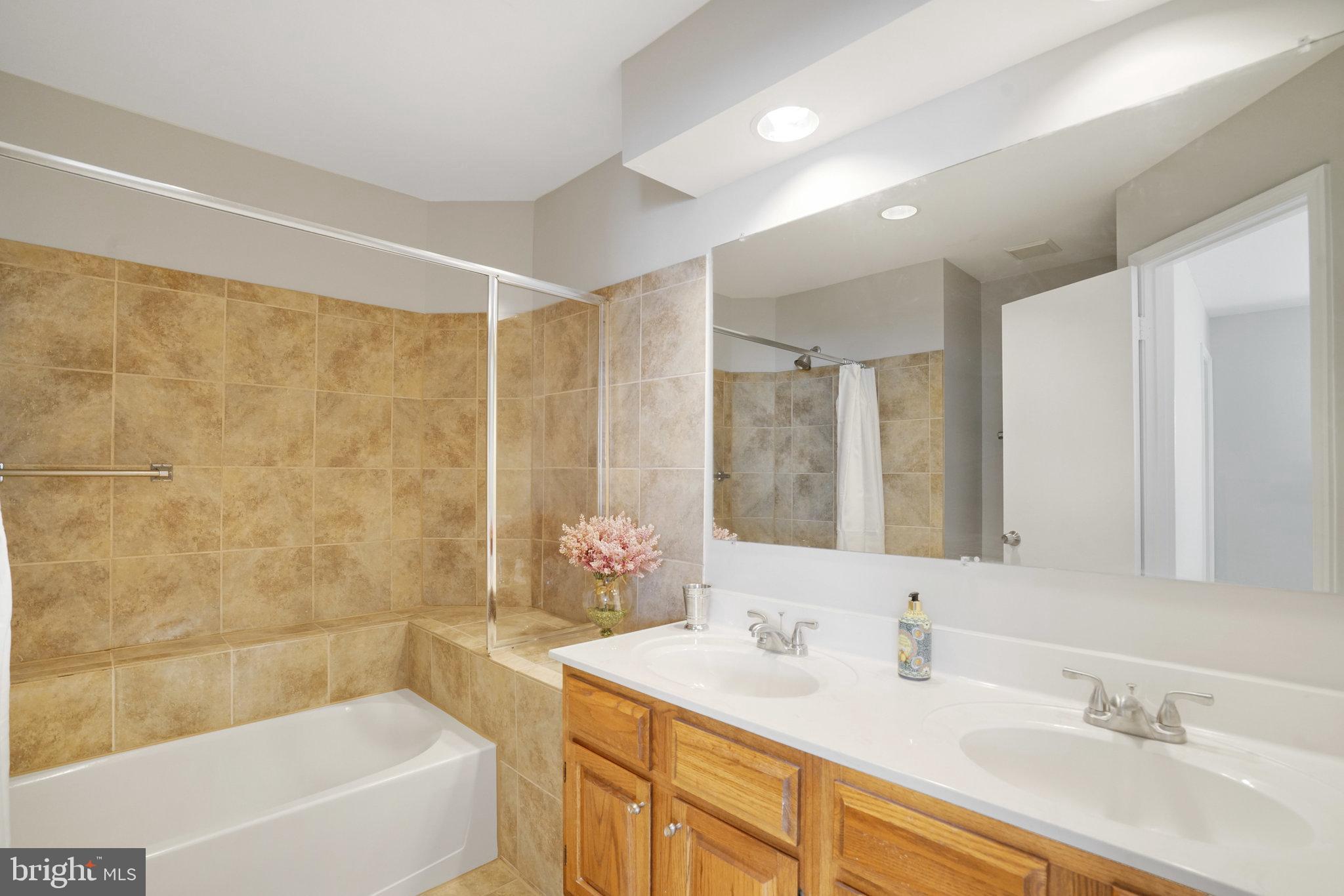 LAFAYETTE FOREST - Residential