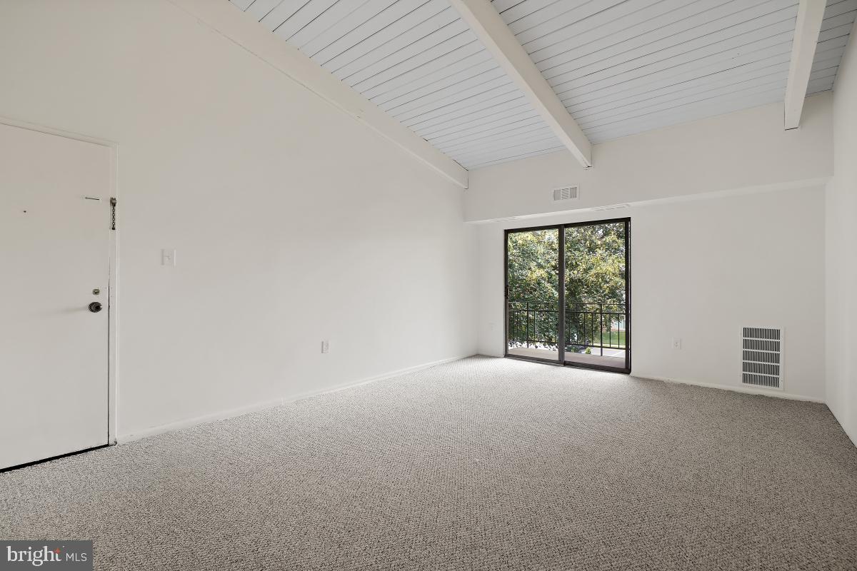 MARYLAND FARMS CONDO - Residential