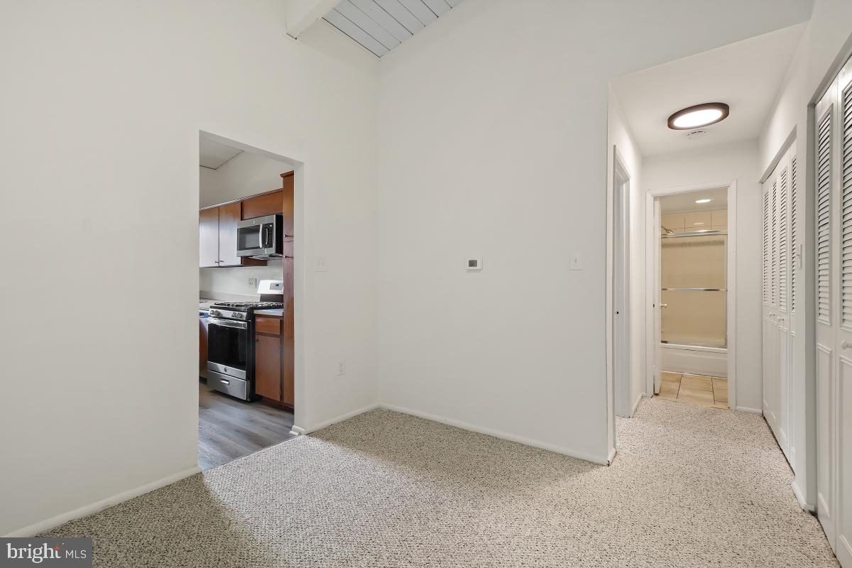 MARYLAND FARMS CONDO - Residential