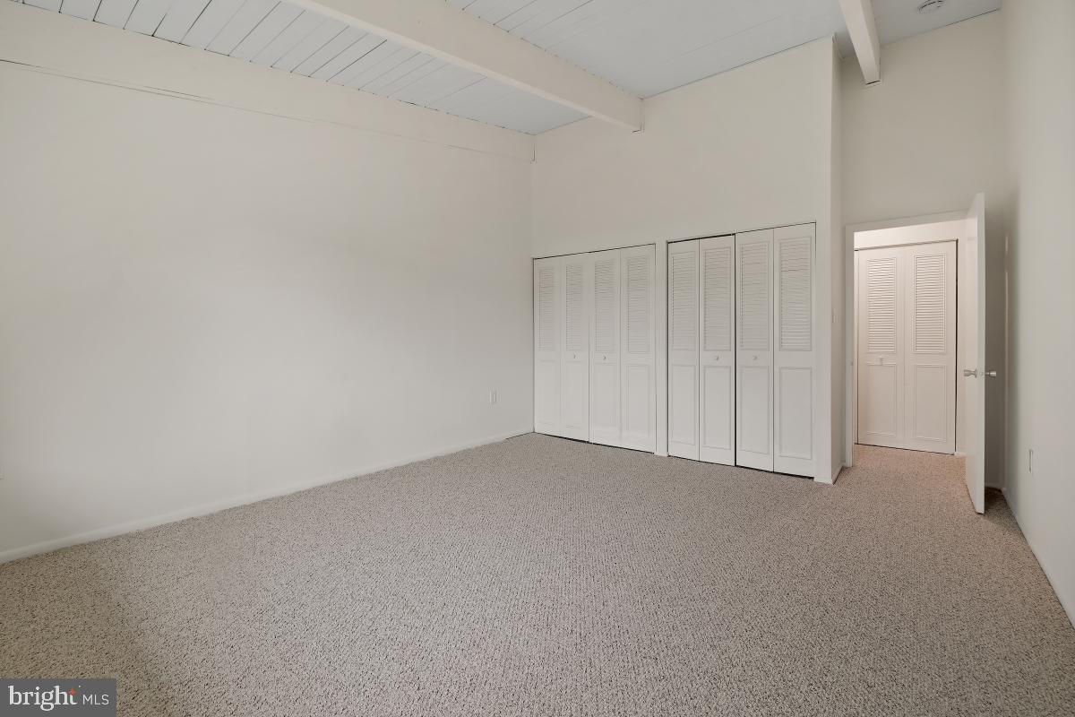 MARYLAND FARMS CONDO - Residential