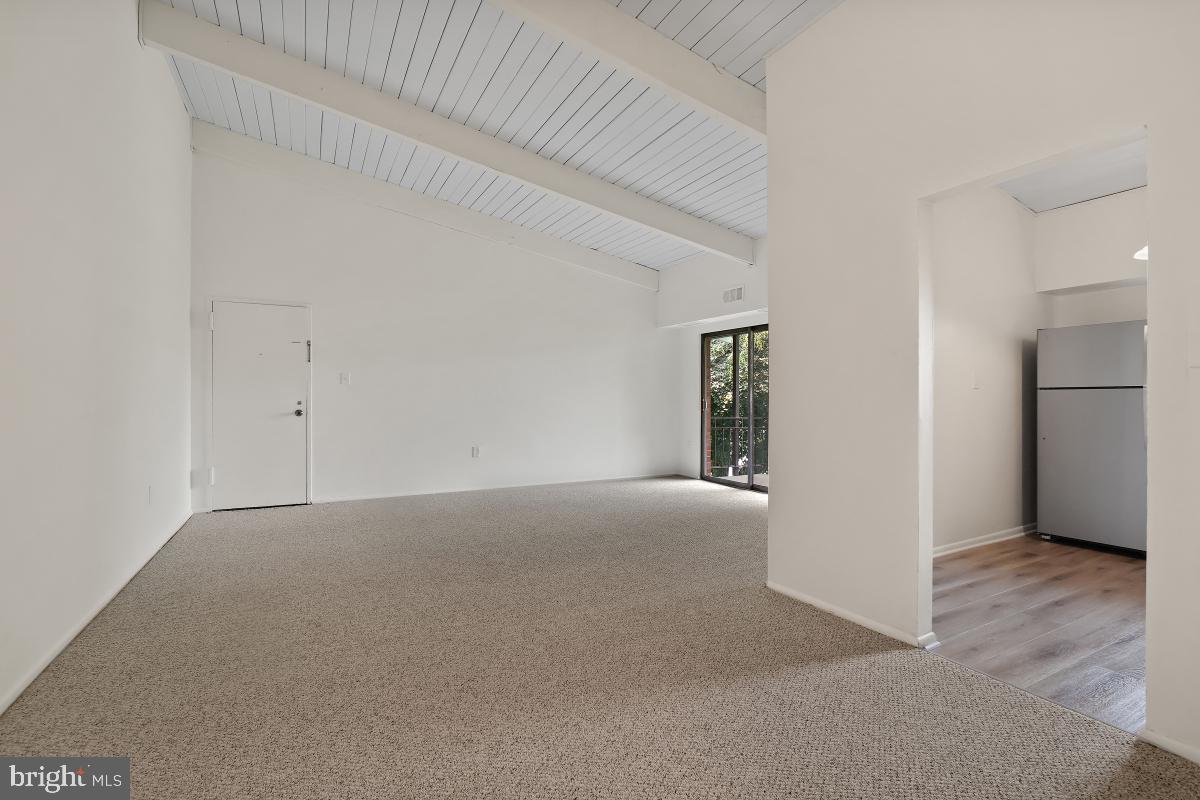 MARYLAND FARMS CONDO - Residential