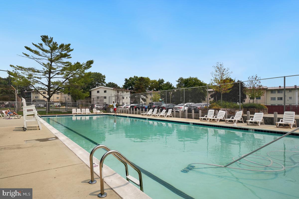 MARYLAND FARMS CONDO - Residential