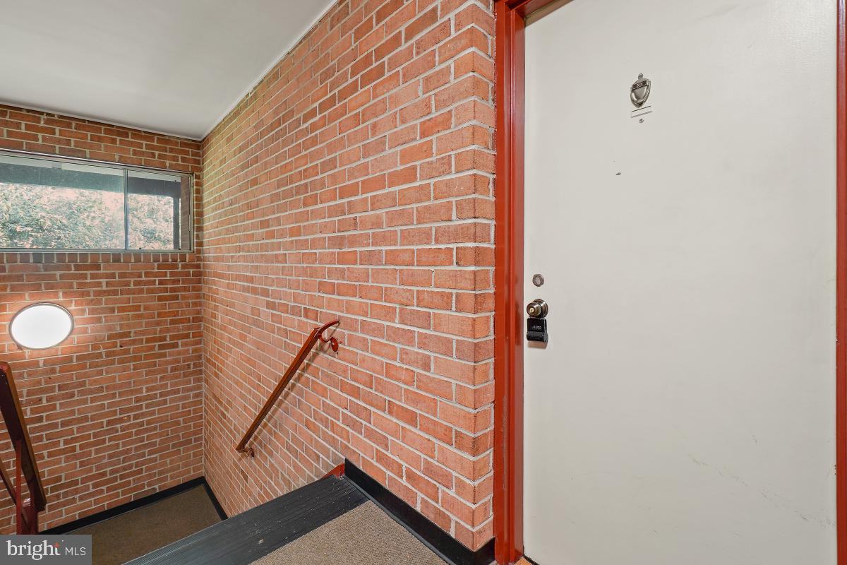 MARYLAND FARMS CONDO - Residential