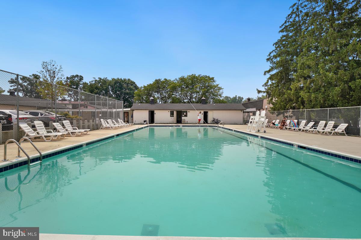 MARYLAND FARMS CONDO - Residential