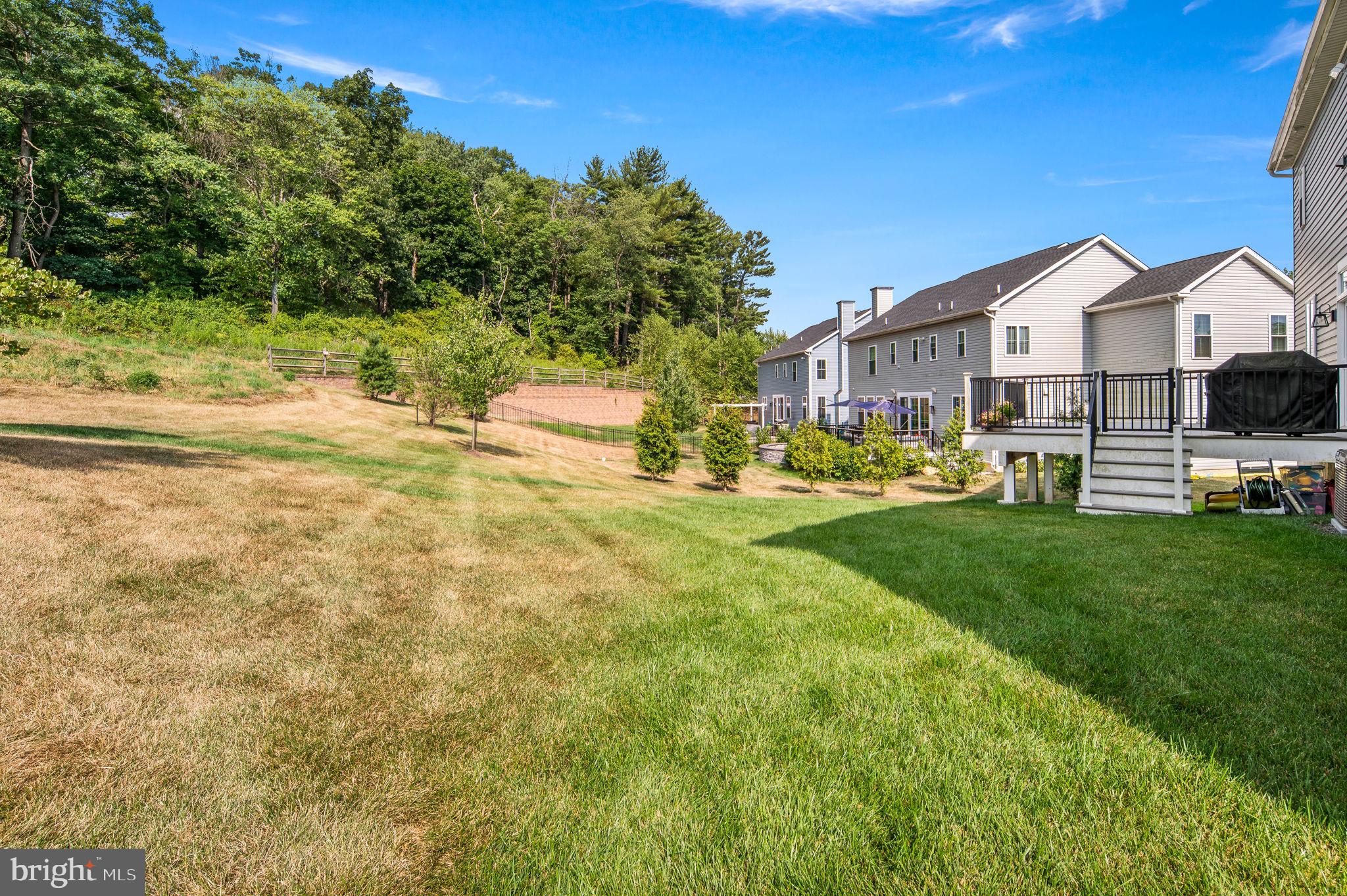 WASHINGTON MANOR - Residential